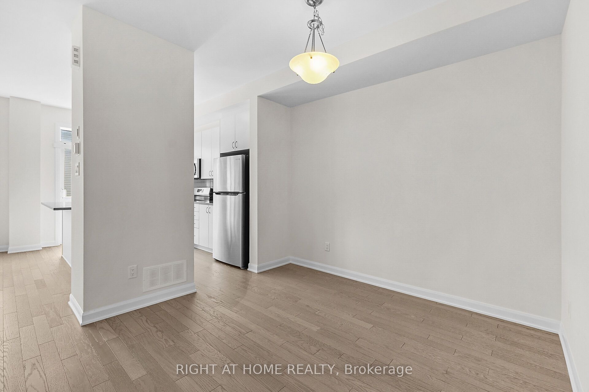 958 Athenry Ct Property Photo 12