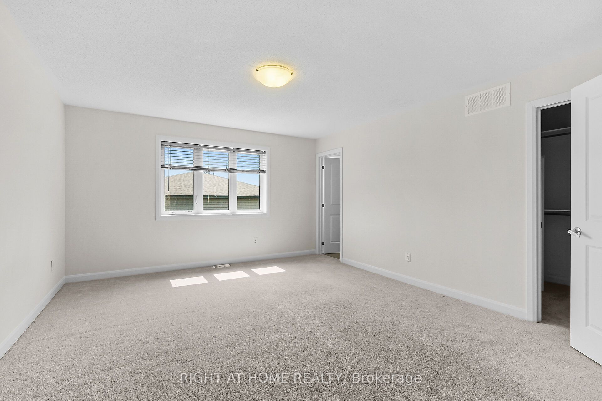 958 Athenry Ct Property Photo 36