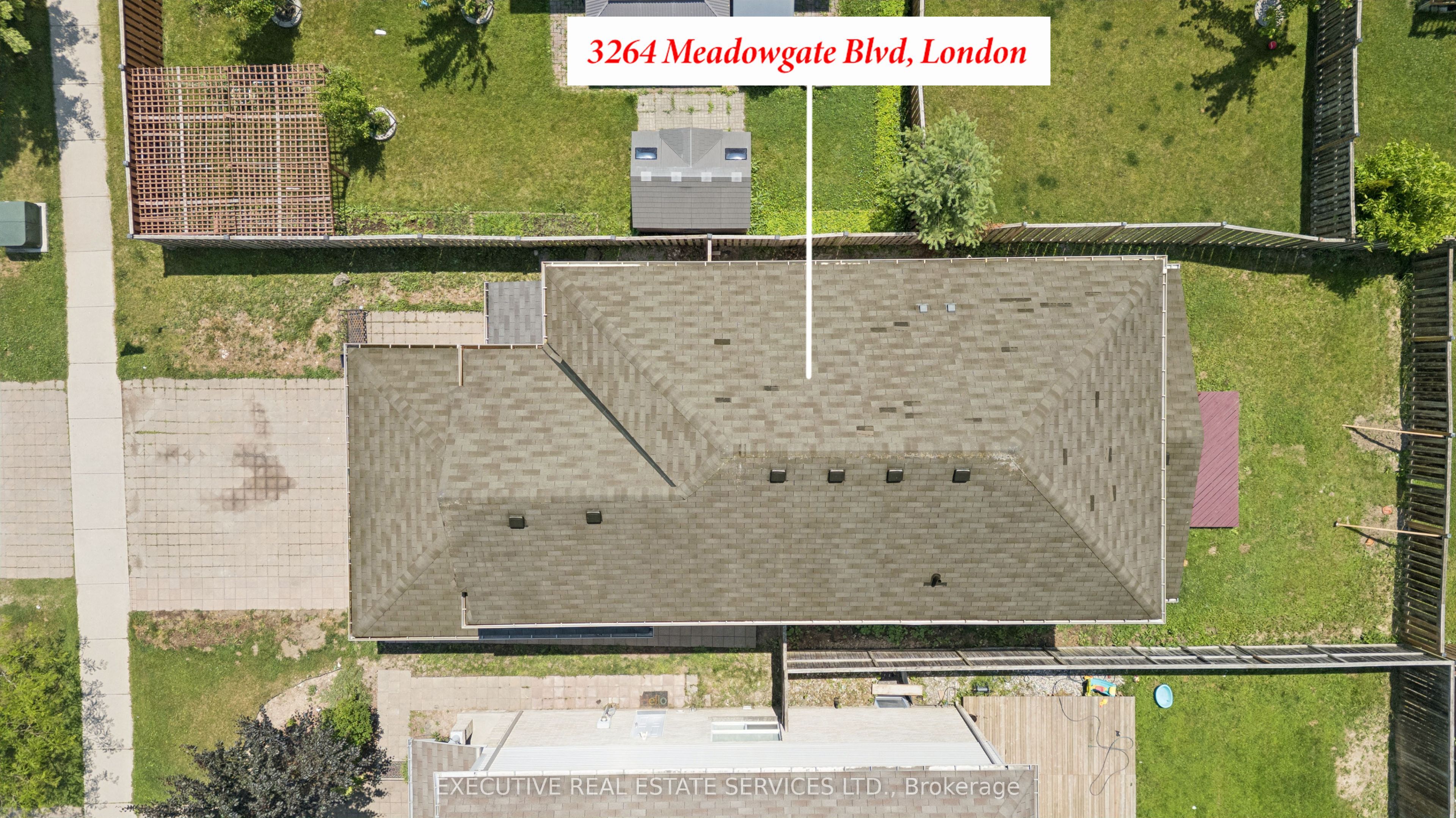 3264 Meadowgate Boulevard Property Photo 4