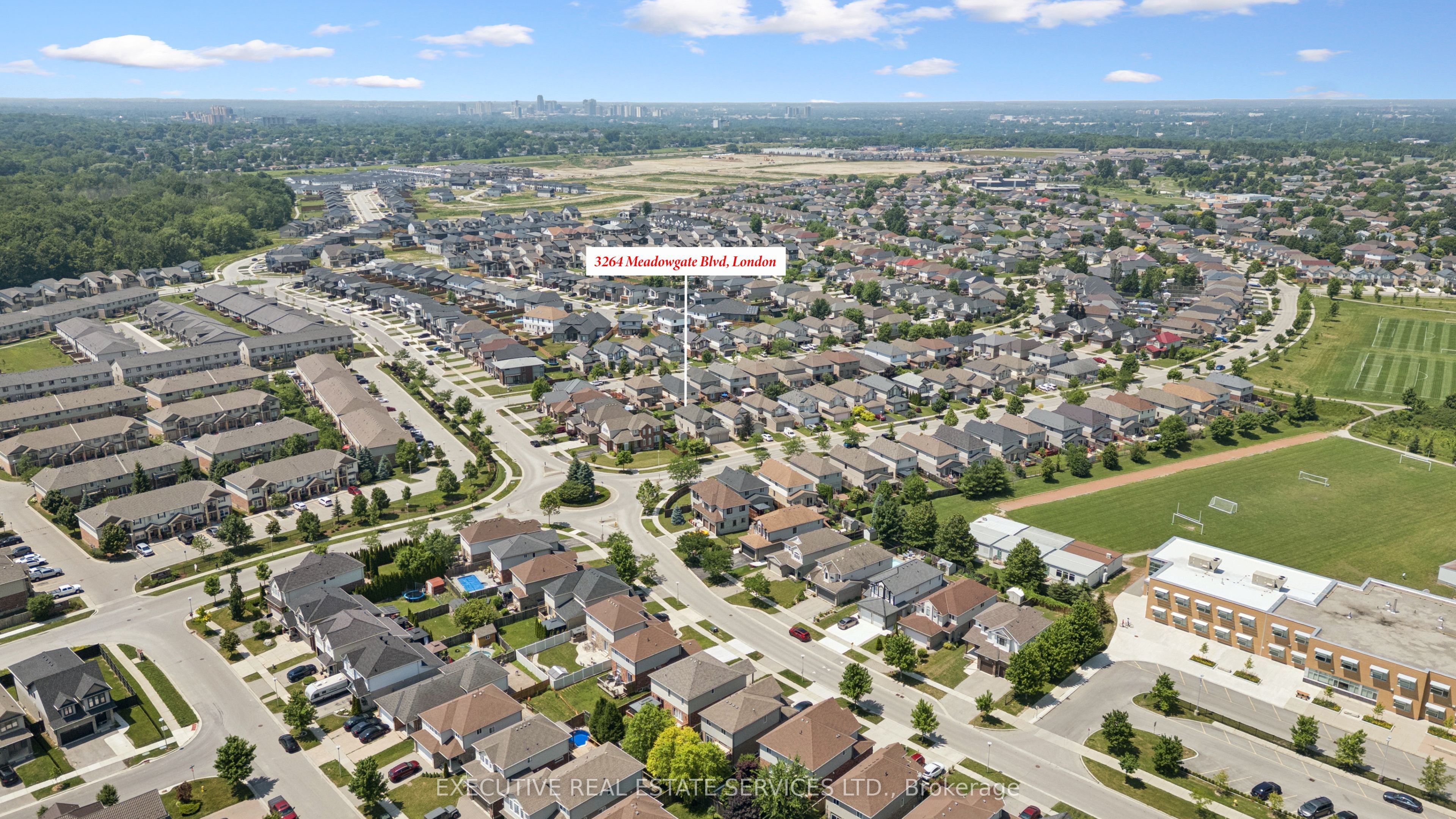 3264 Meadowgate Boulevard Property Photo 8
