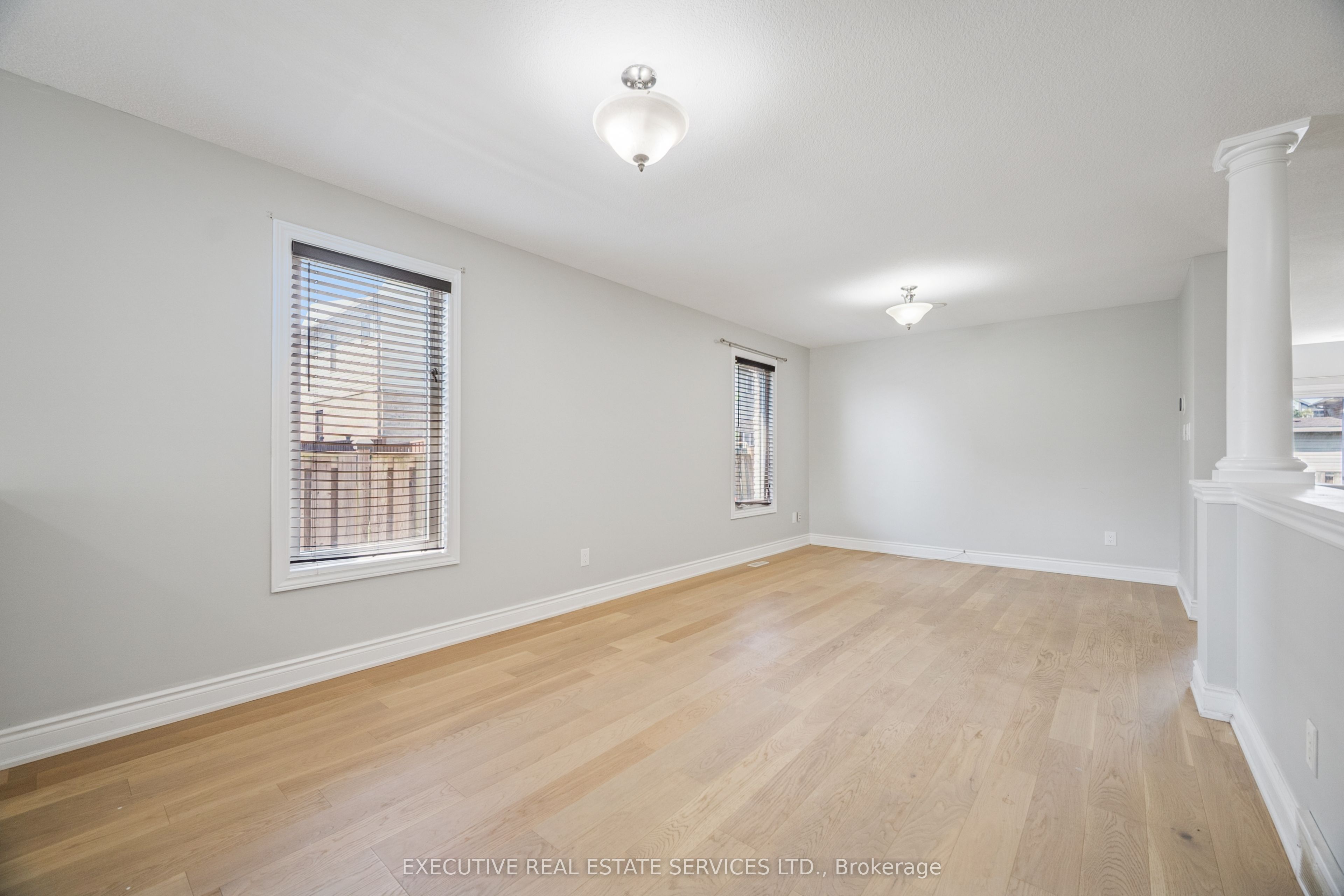 3264 Meadowgate Boulevard Property Photo 14