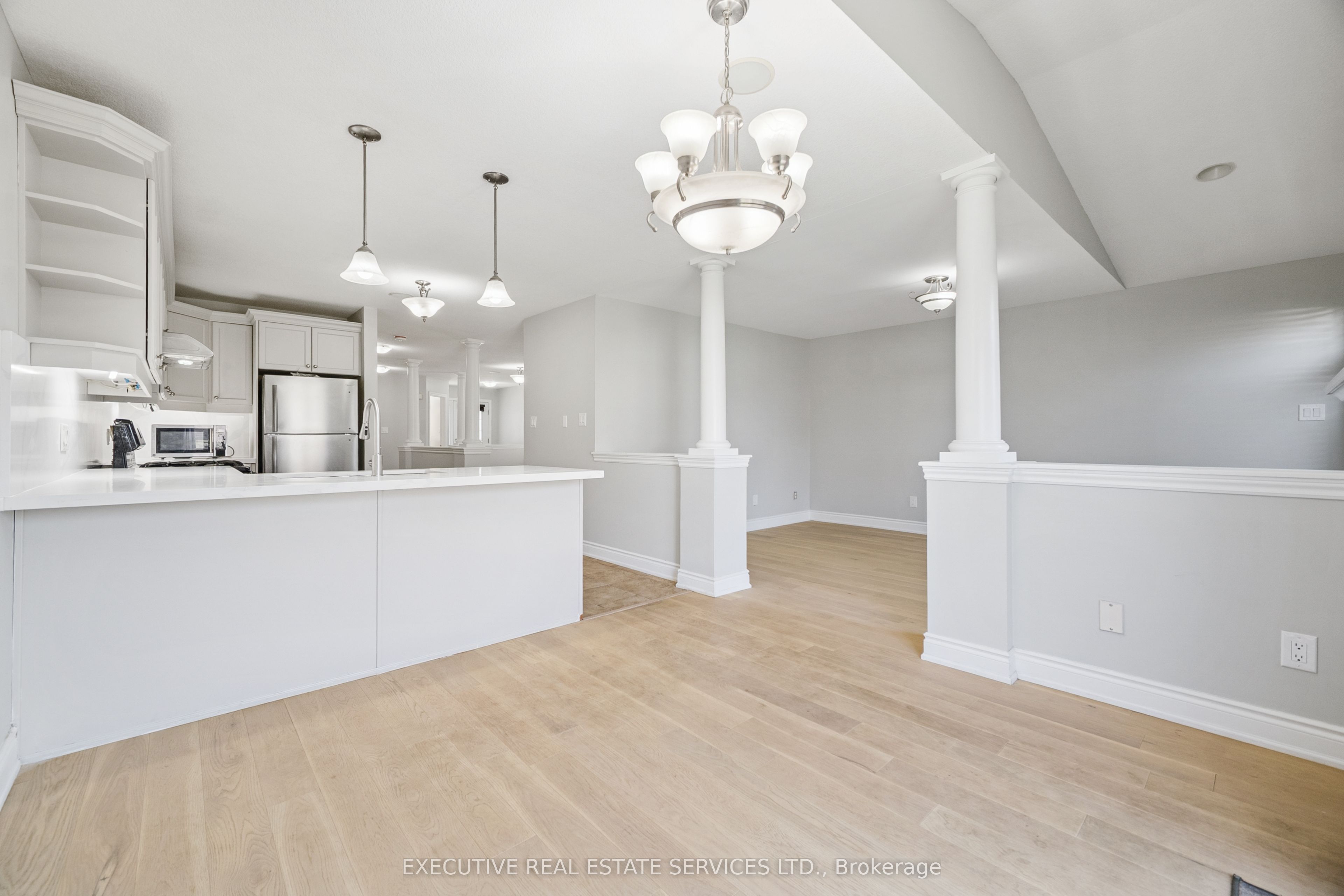 3264 Meadowgate Boulevard Property Photo 19