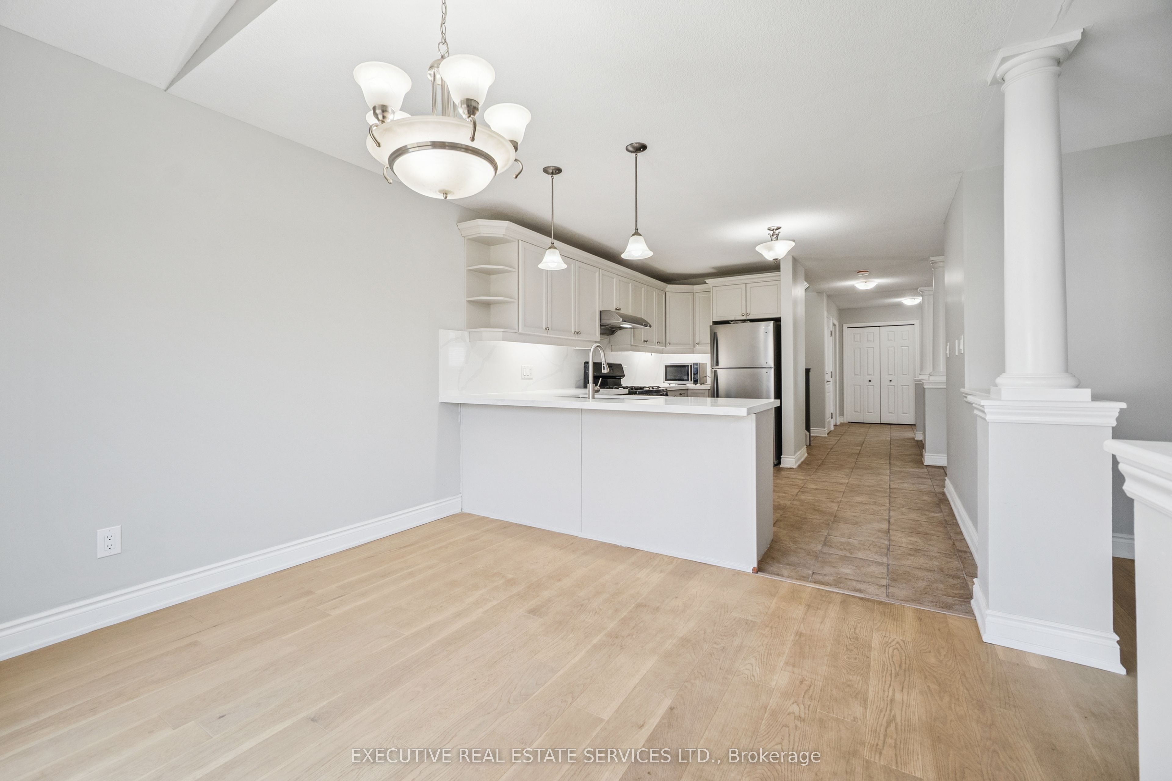 3264 Meadowgate Boulevard Property Photo 20