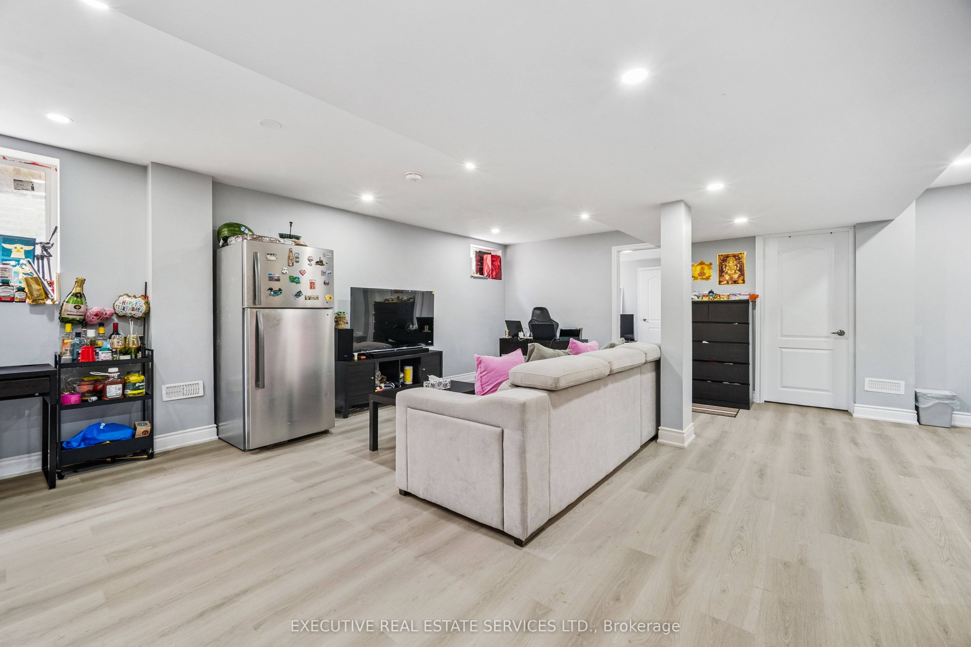 3264 Meadowgate Boulevard Property Photo 36