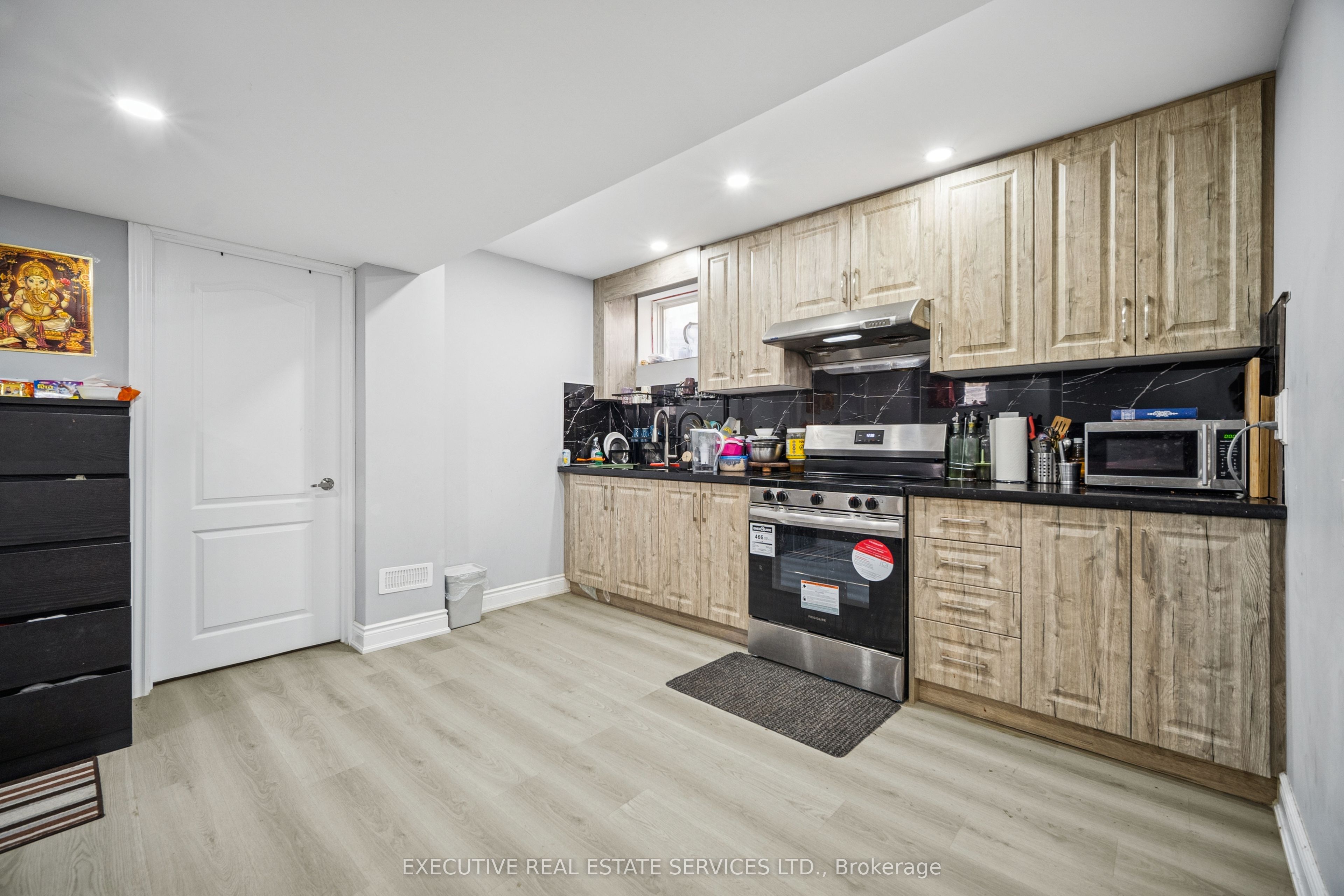 3264 Meadowgate Boulevard Property Photo 38