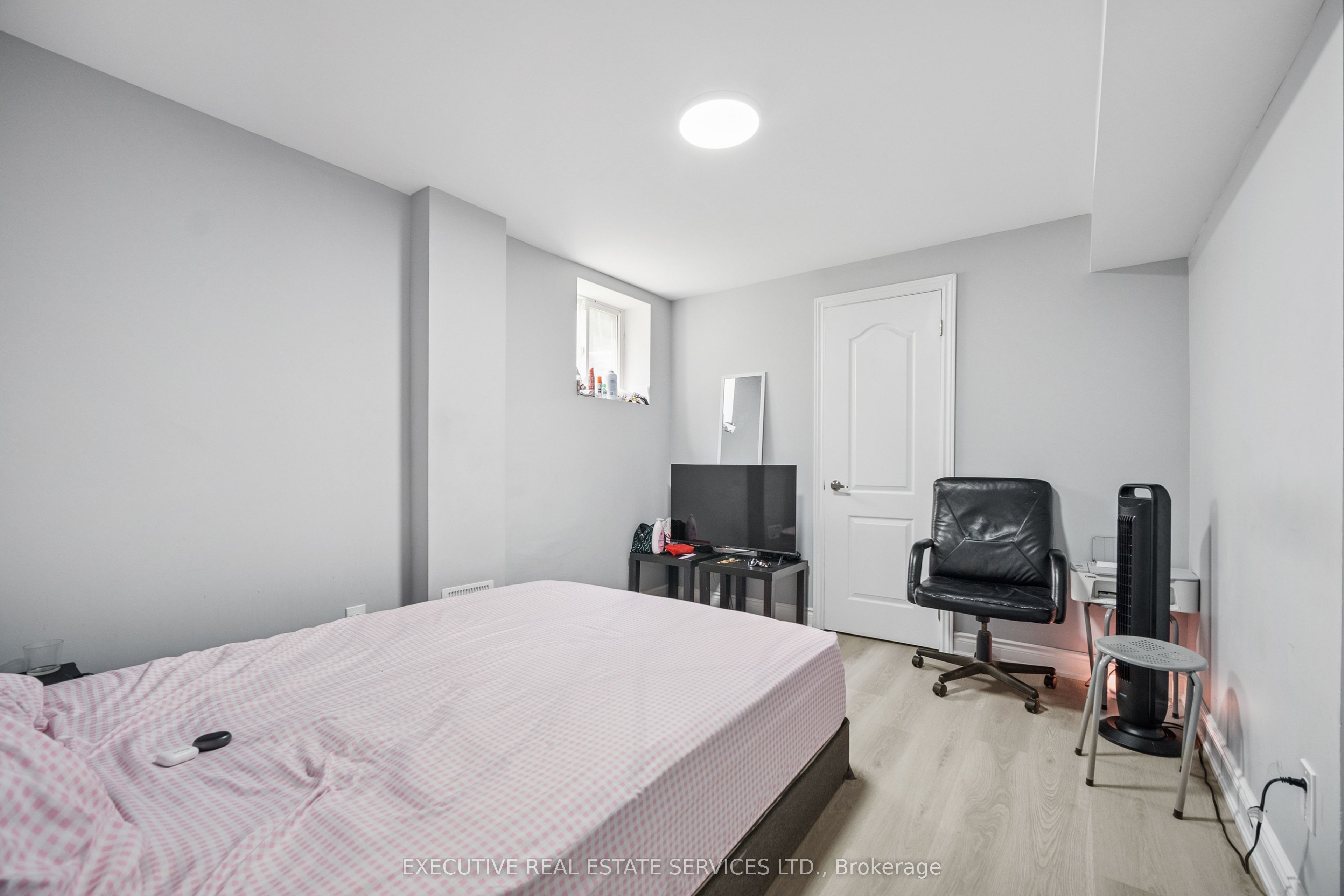 3264 Meadowgate Boulevard Property Photo 40