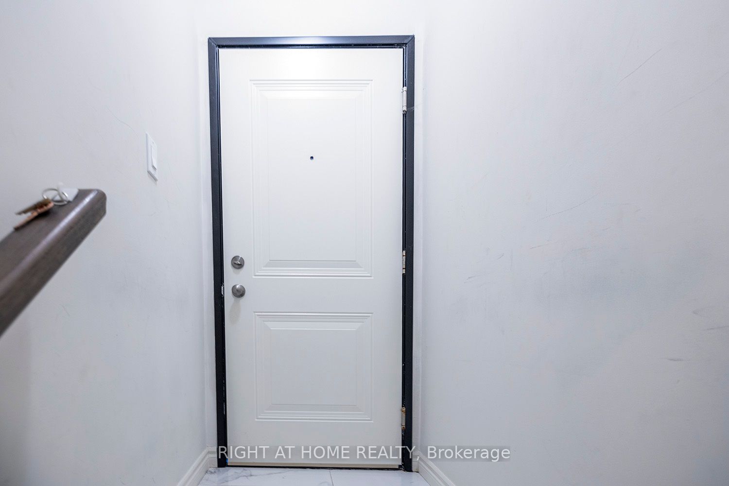 164 Heiman St Property Photo 4