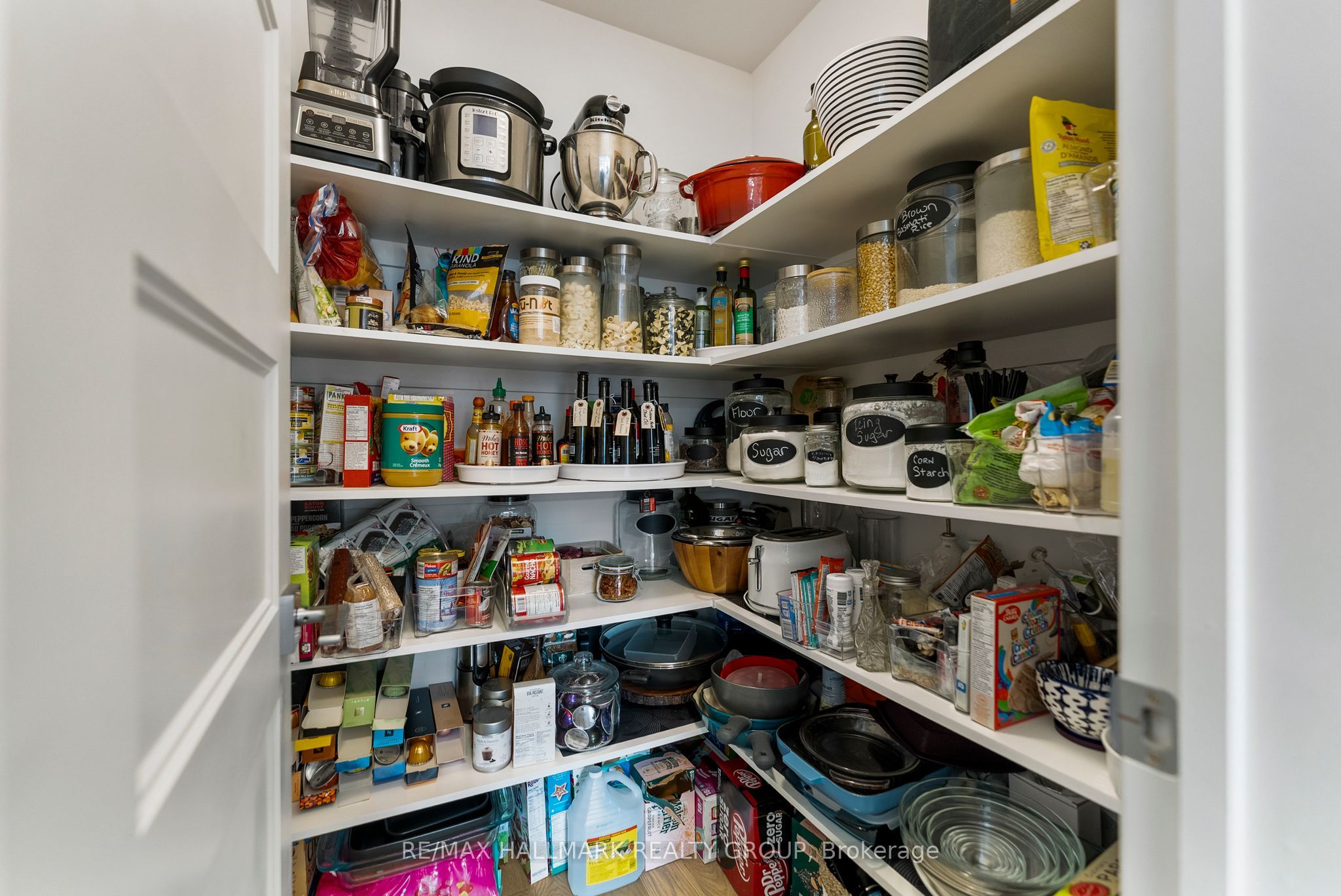 189 Turquoise Street Property Photo 17