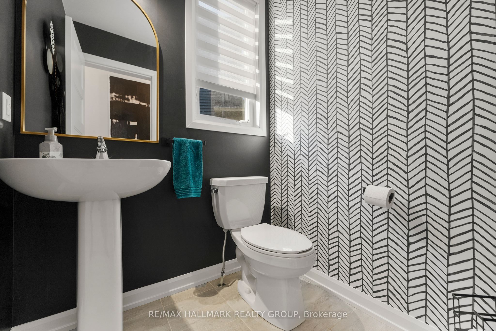 189 Turquoise Street Property Photo 21