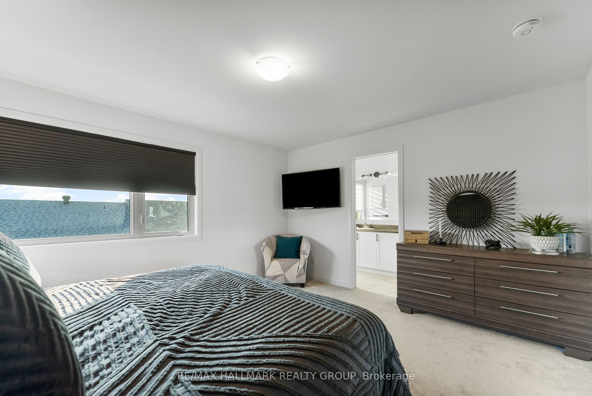 189 Turquoise Street Property Photo 30