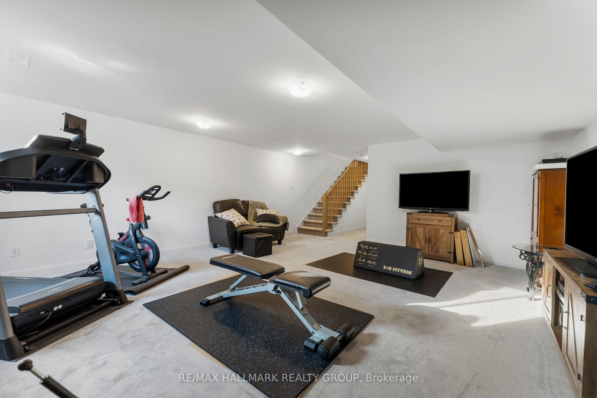 189 Turquoise Street Property Photo 42