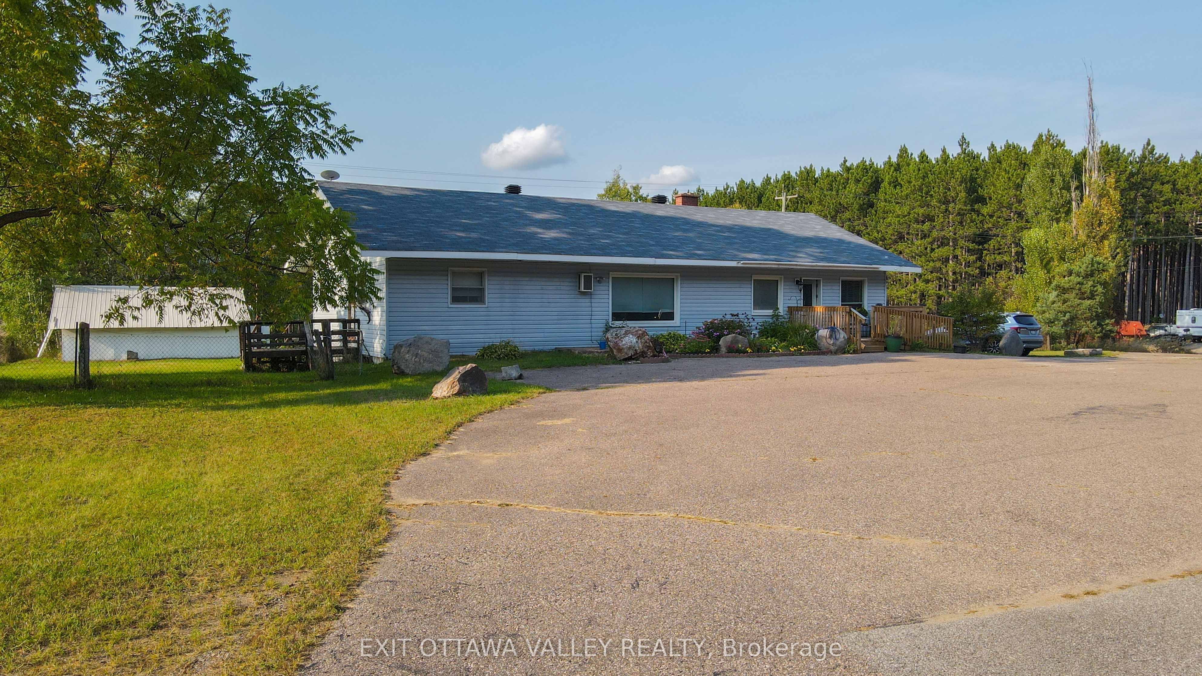 16358 Highway 60 Highway Property Photo 3