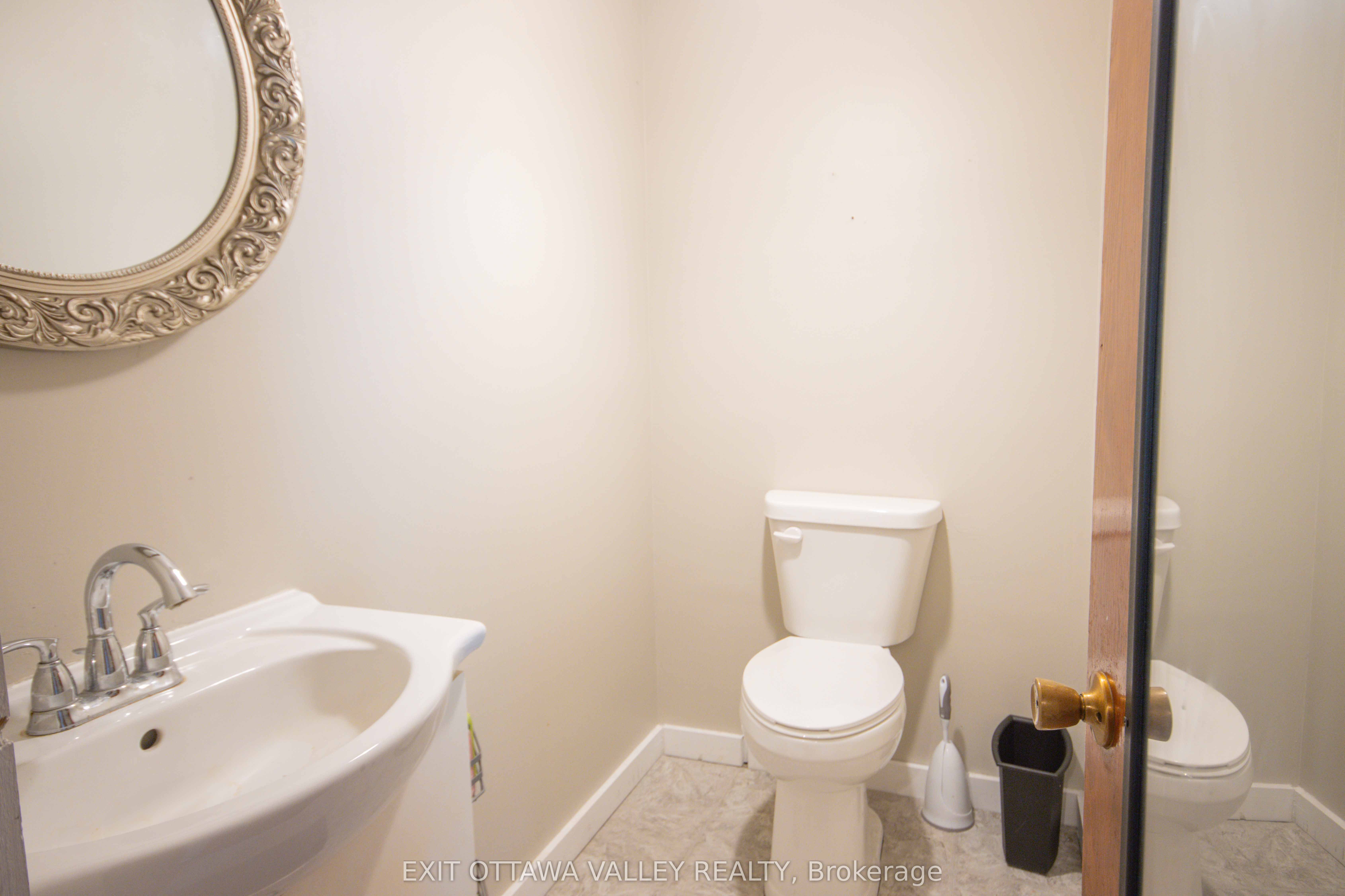 16358 Highway 60 Highway Property Photo 15