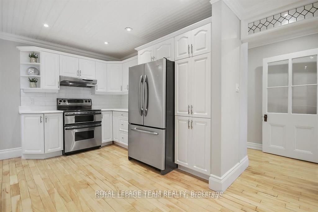 3758 Mapleshore Drive Property Photo 17