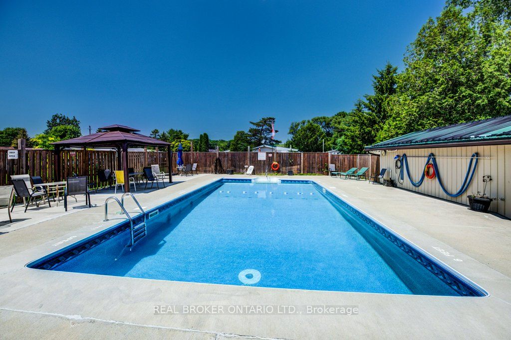 #65 - 495856 10th Line Property Photo 39