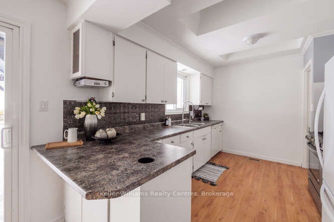 470 7th Street Property Photo 14