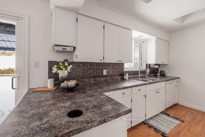 470 7th Street Property Photo 16