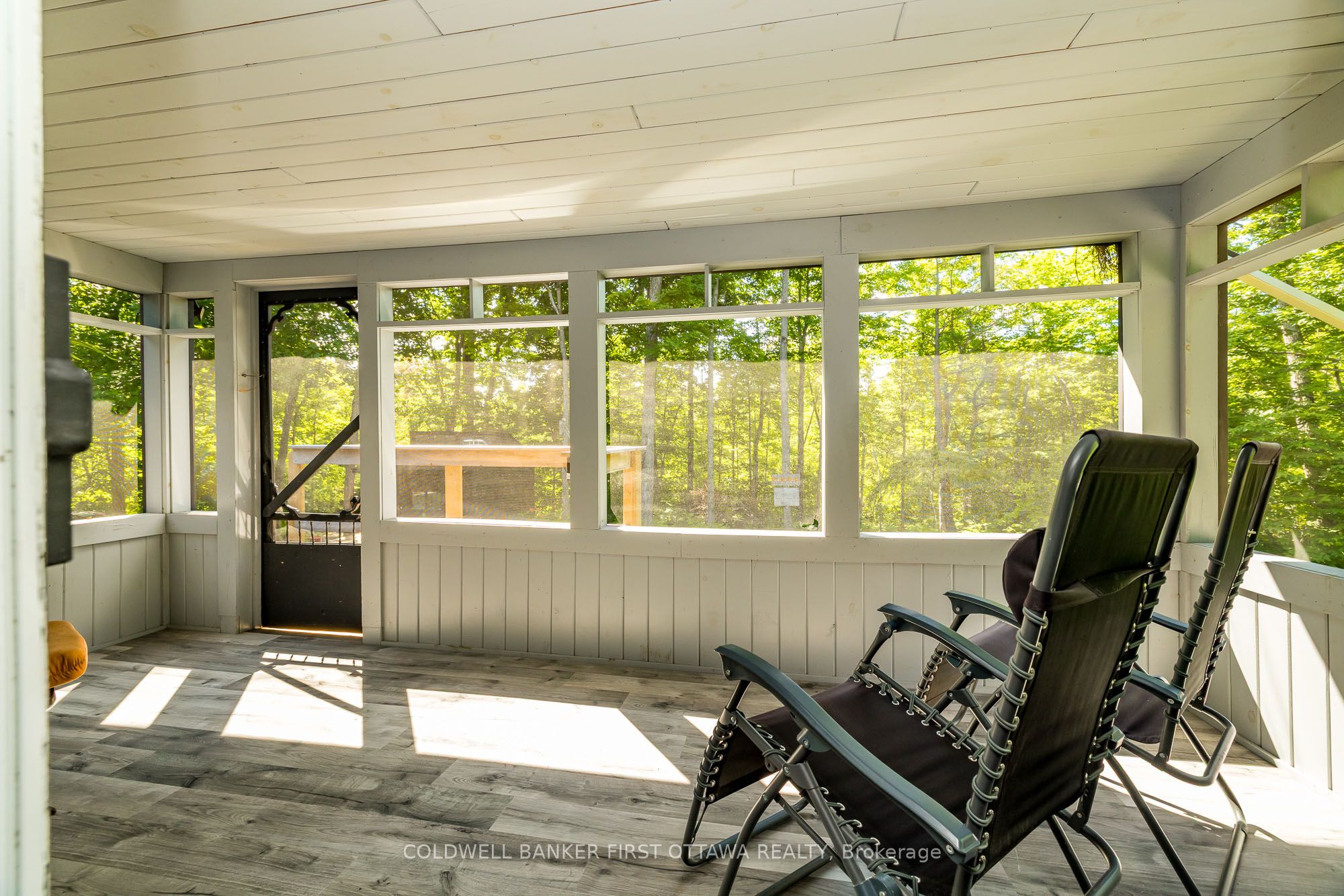 6779 Roger Stevens Drive Property Photo 23