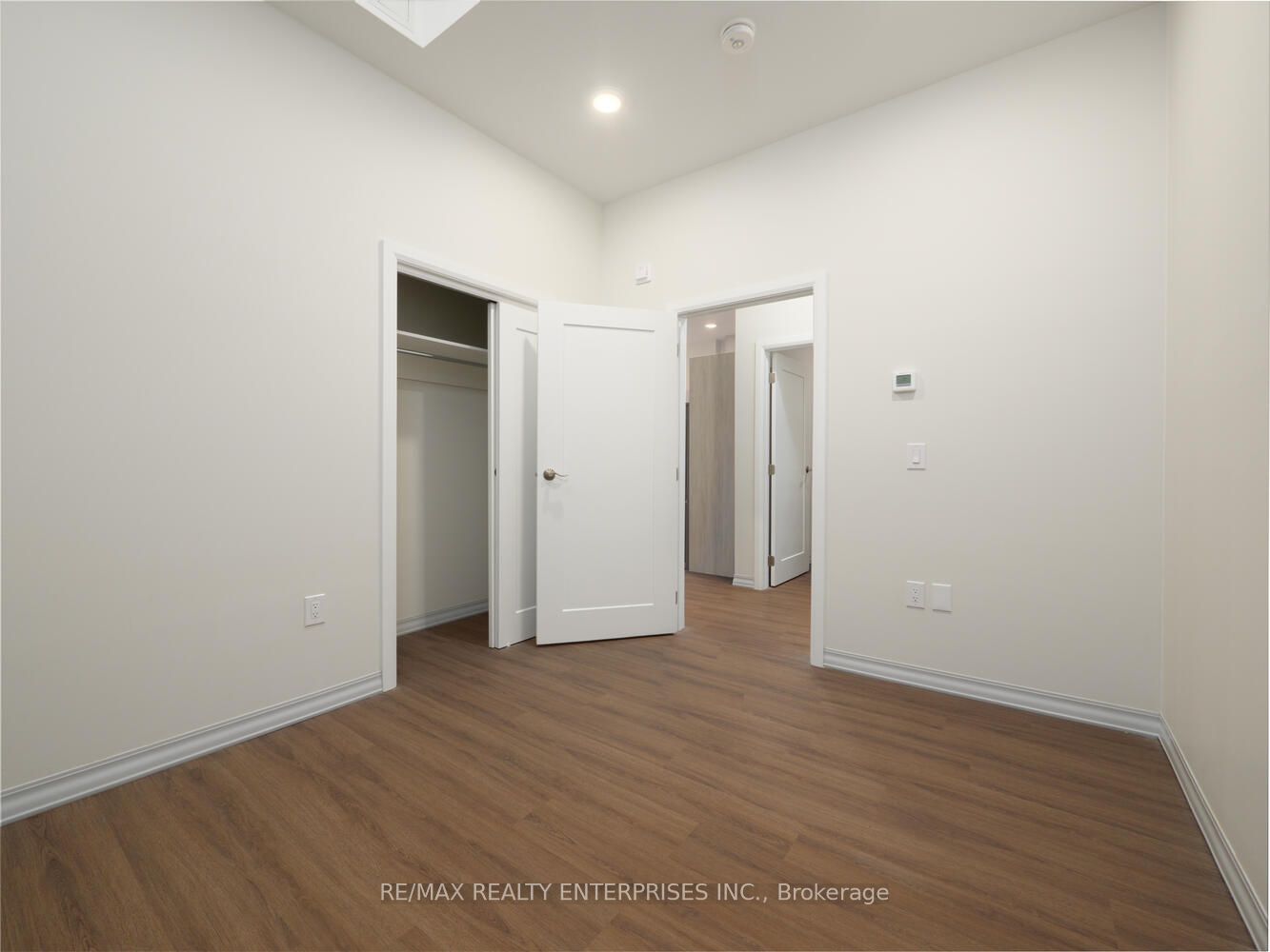 845 2nd Ave W Property Photo 11