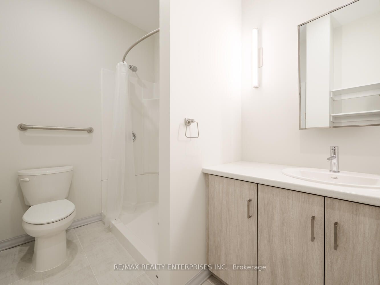 845 2nd Ave W Property Photo 14