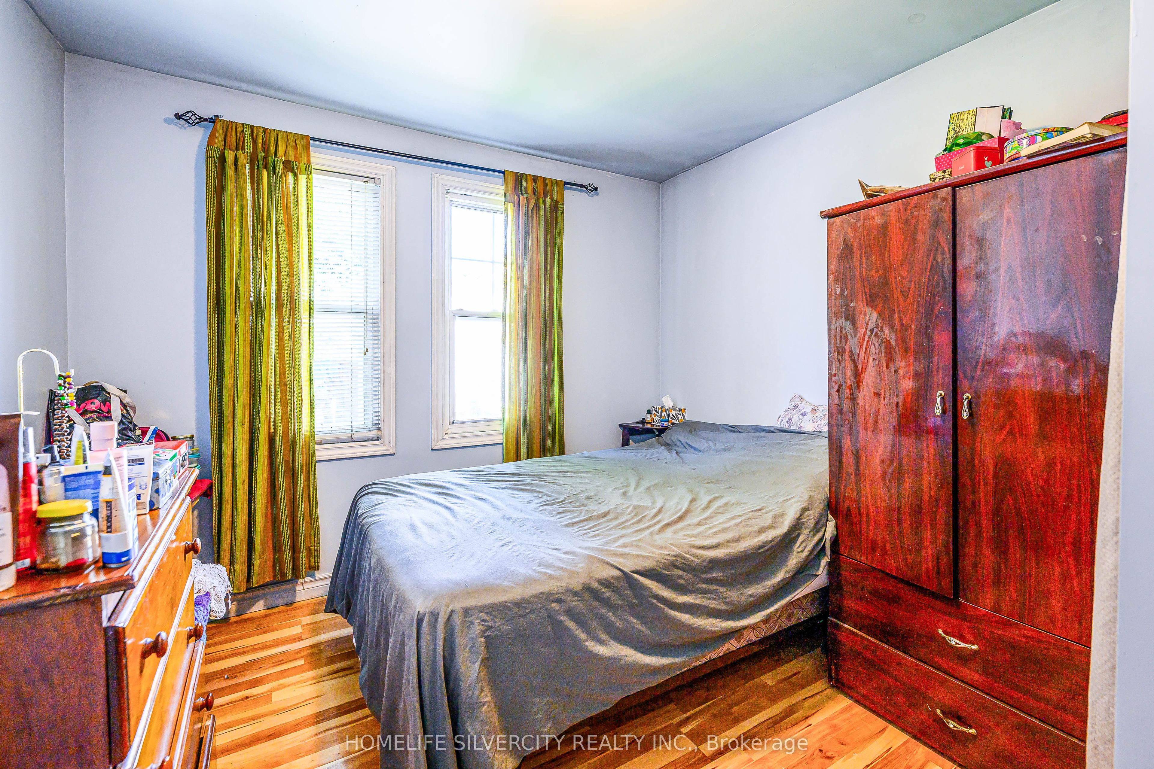 5537 Montrose Rd Property Photo 12