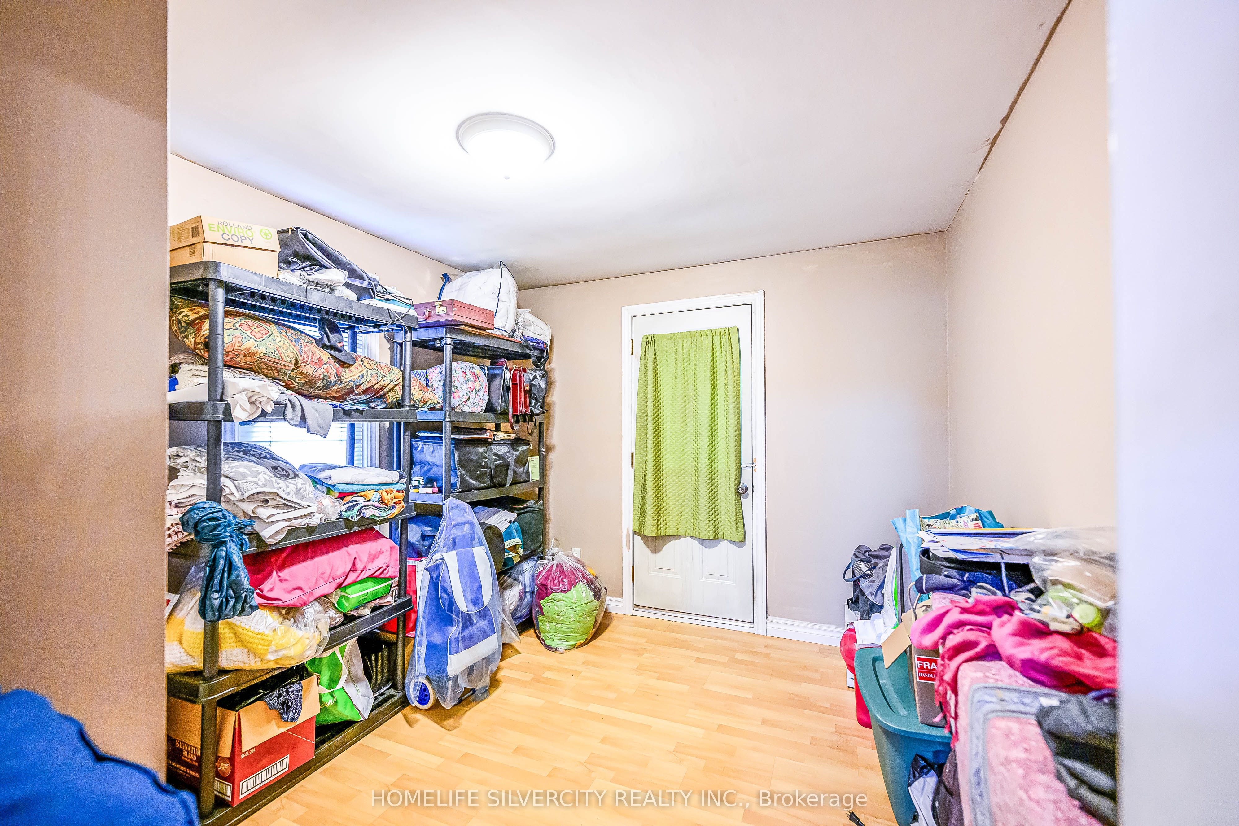 5537 Montrose Rd Property Photo 14
