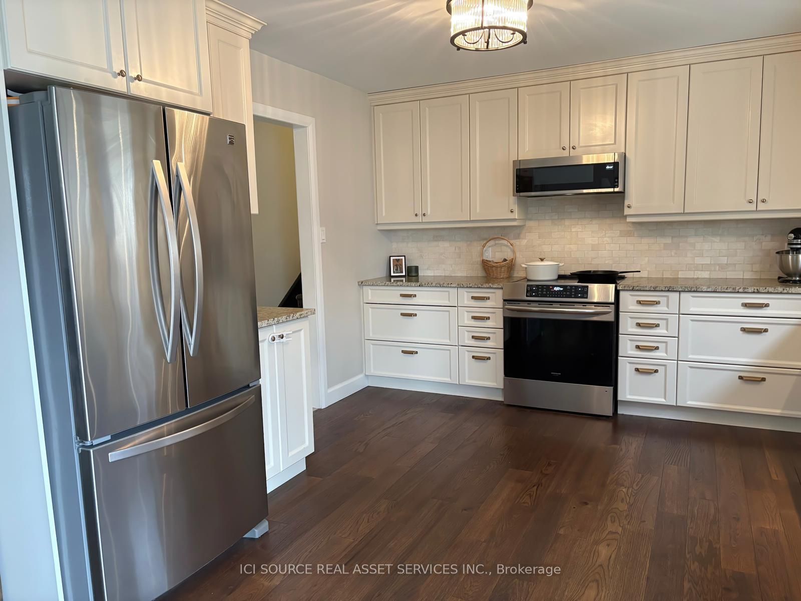 6028 Mcmahon Drive Property Photo 6