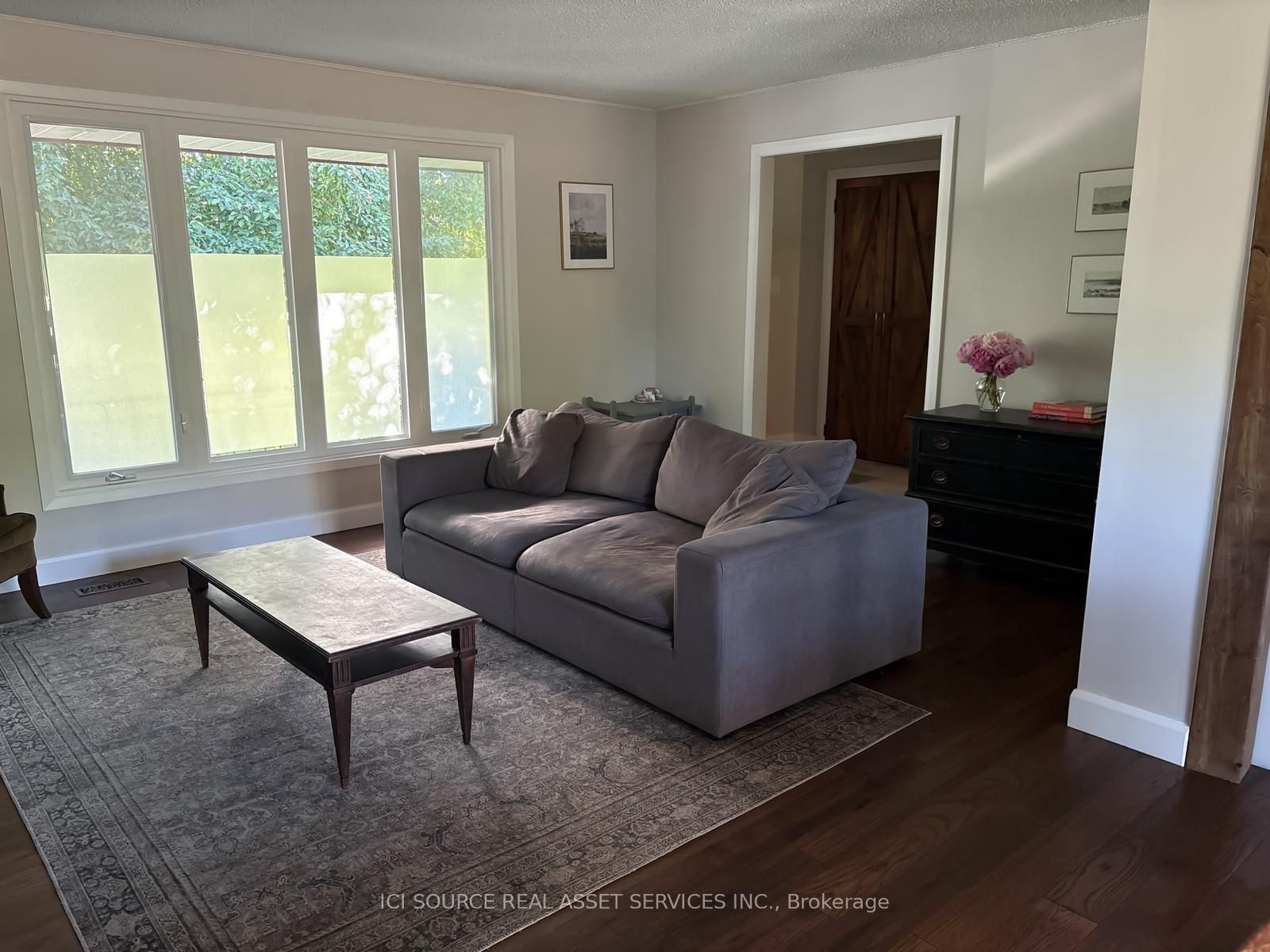 6028 Mcmahon Drive Property Photo 10