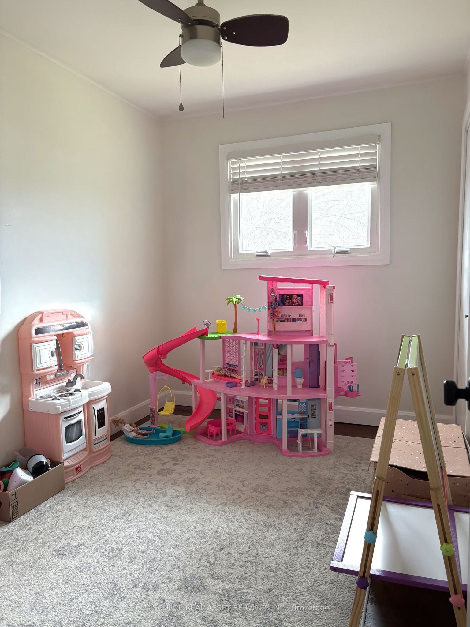 6028 Mcmahon Drive Property Photo 12