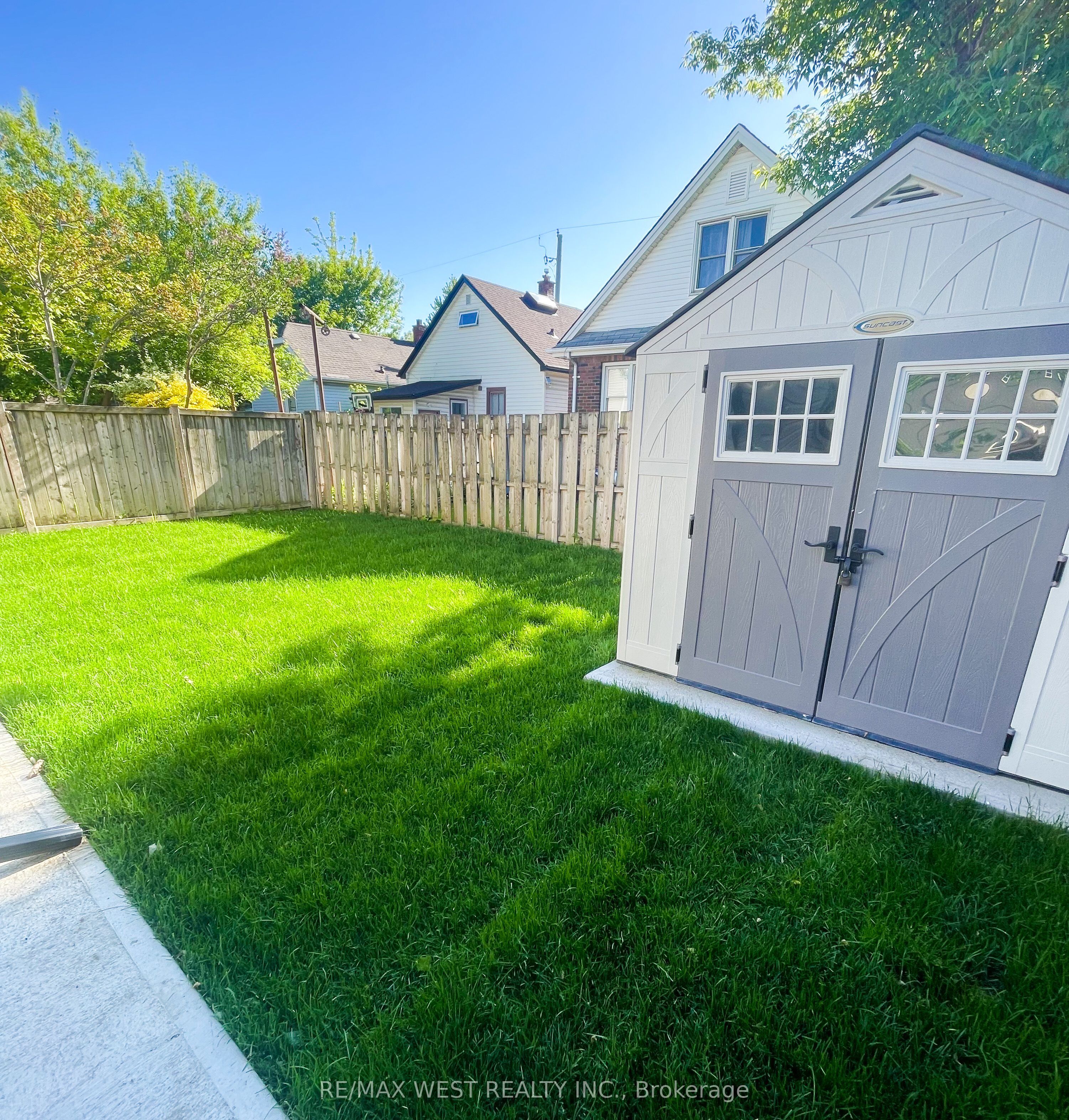 28 Concord Avenue Property Photo 5