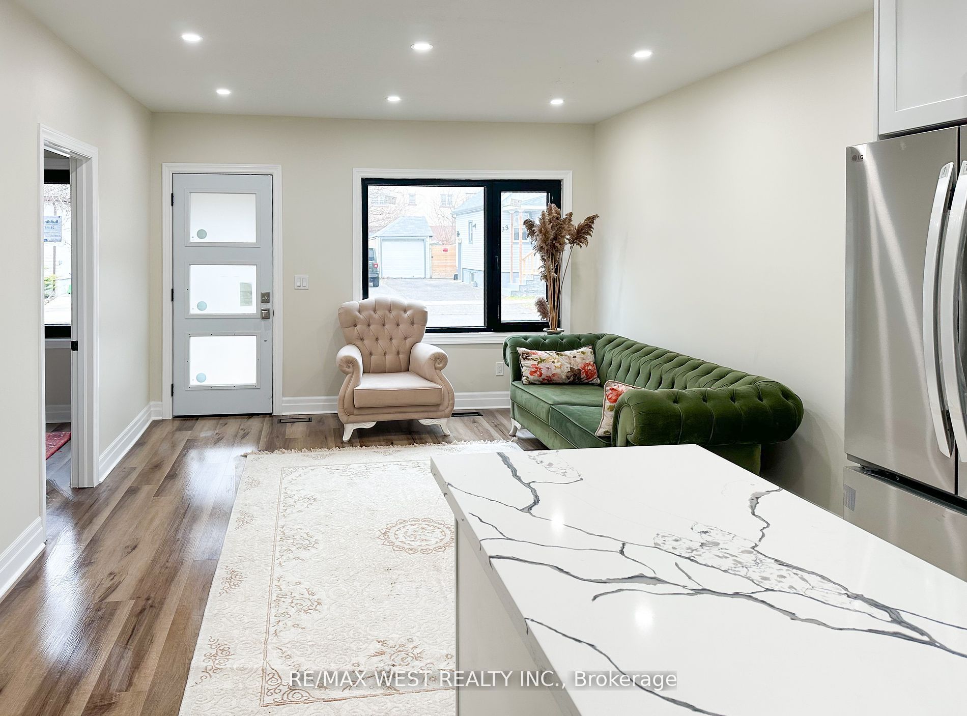 28 Concord Avenue Property Photo 6