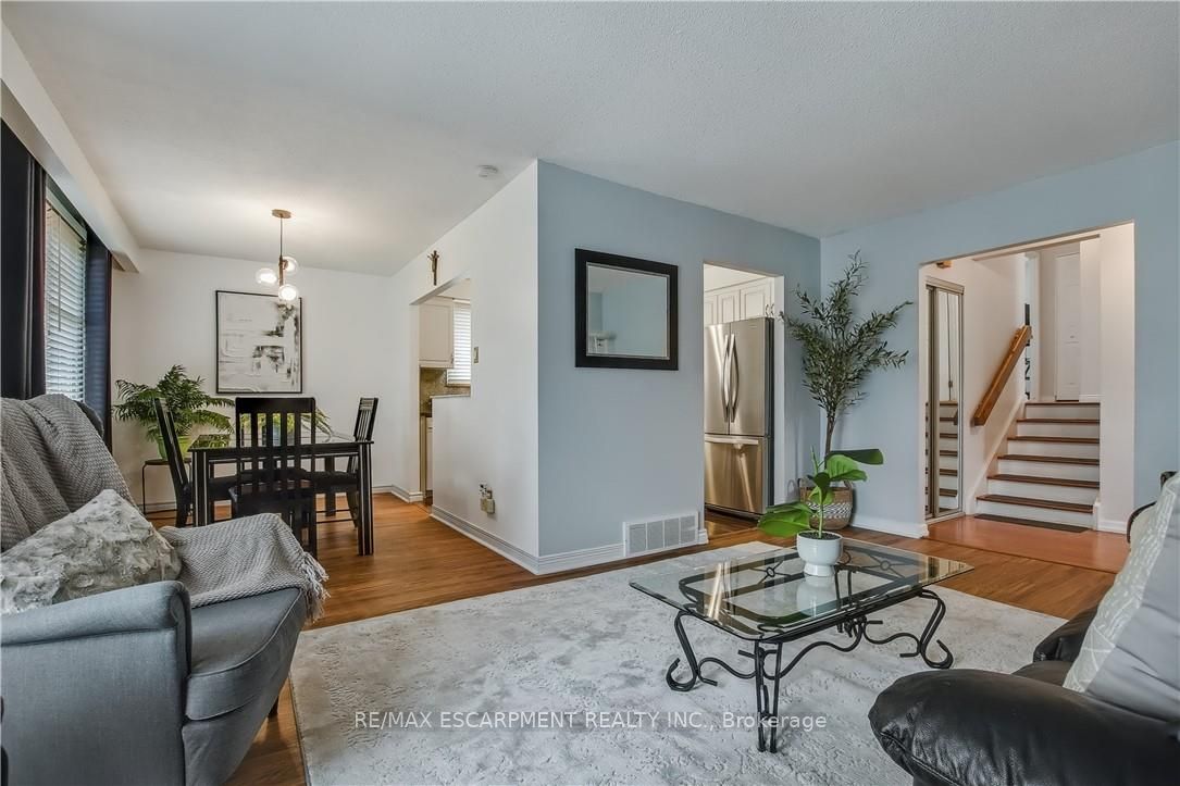 25 Behan Street Property Photo 8