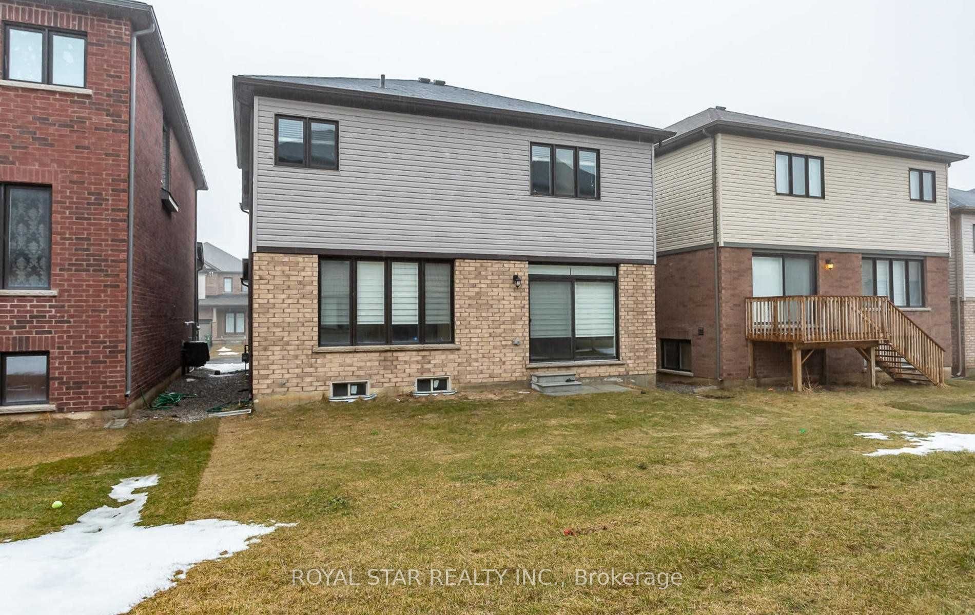 115 Pagebrook Cres Property Photo 20
