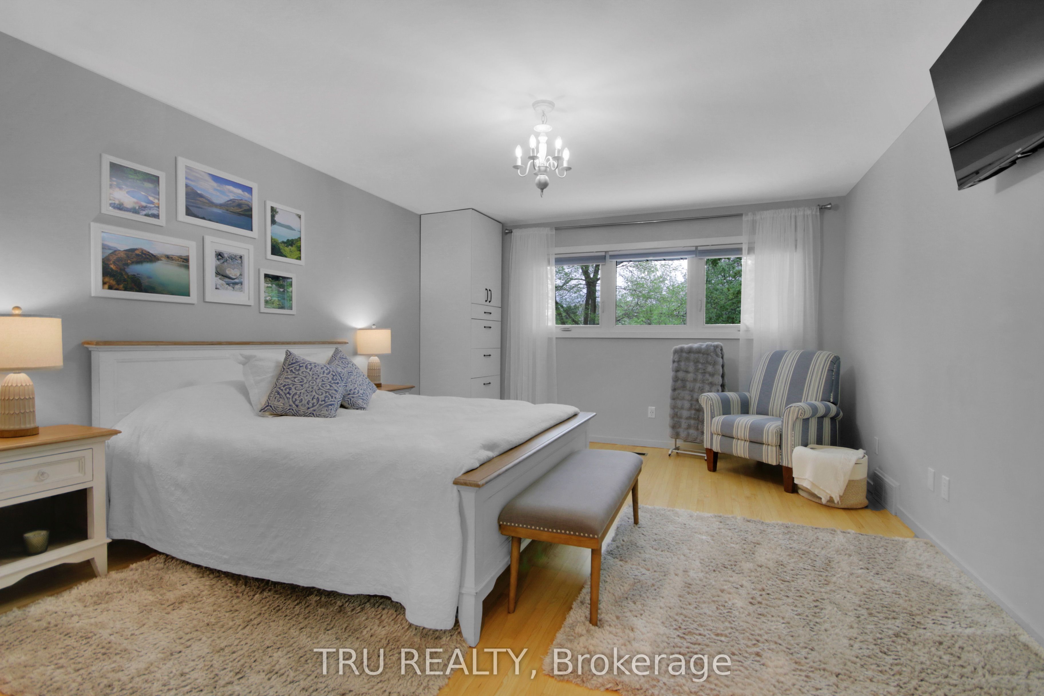 36 Varley Dr Property Photo 25