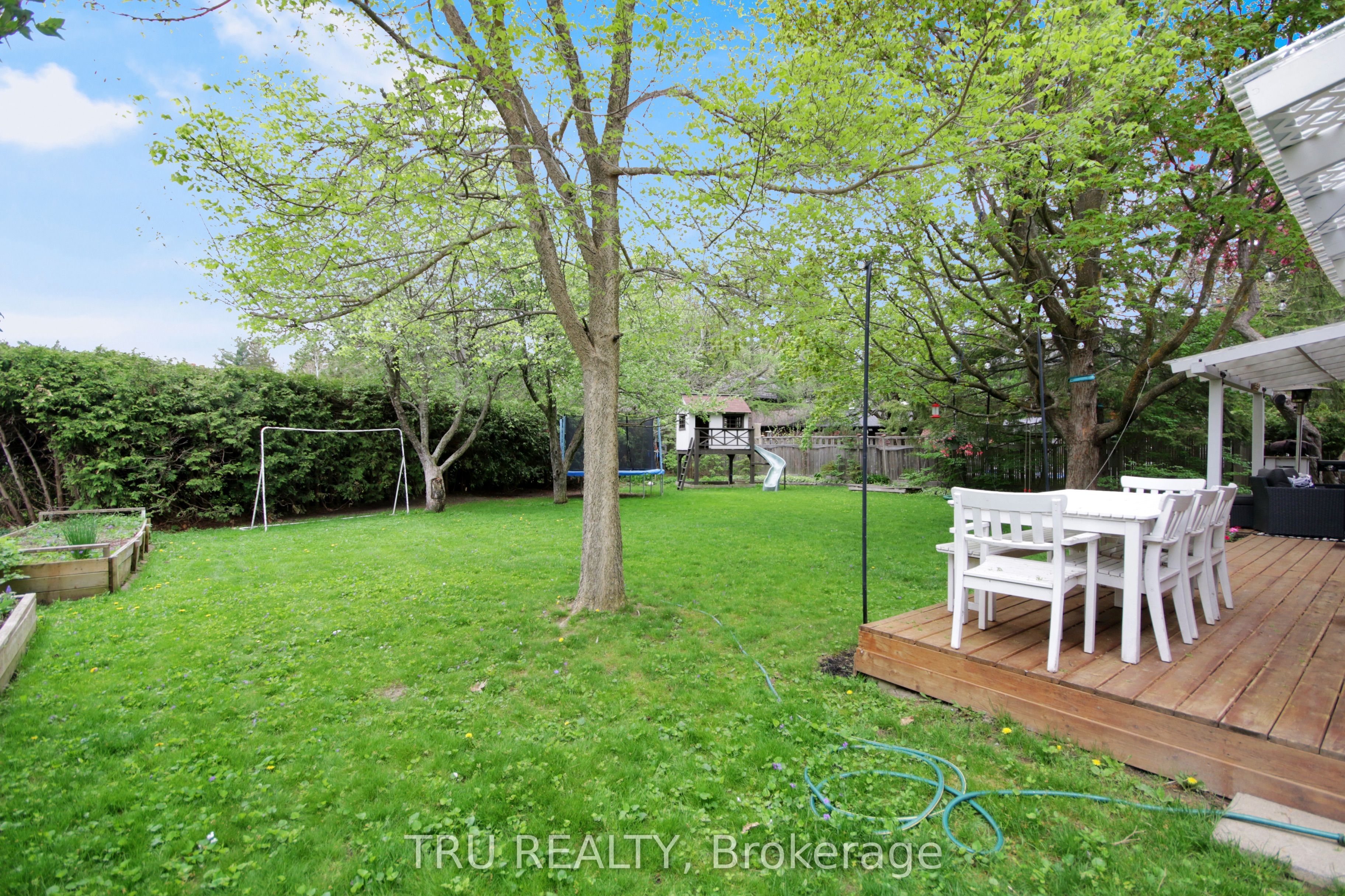 36 Varley Dr Property Photo 43