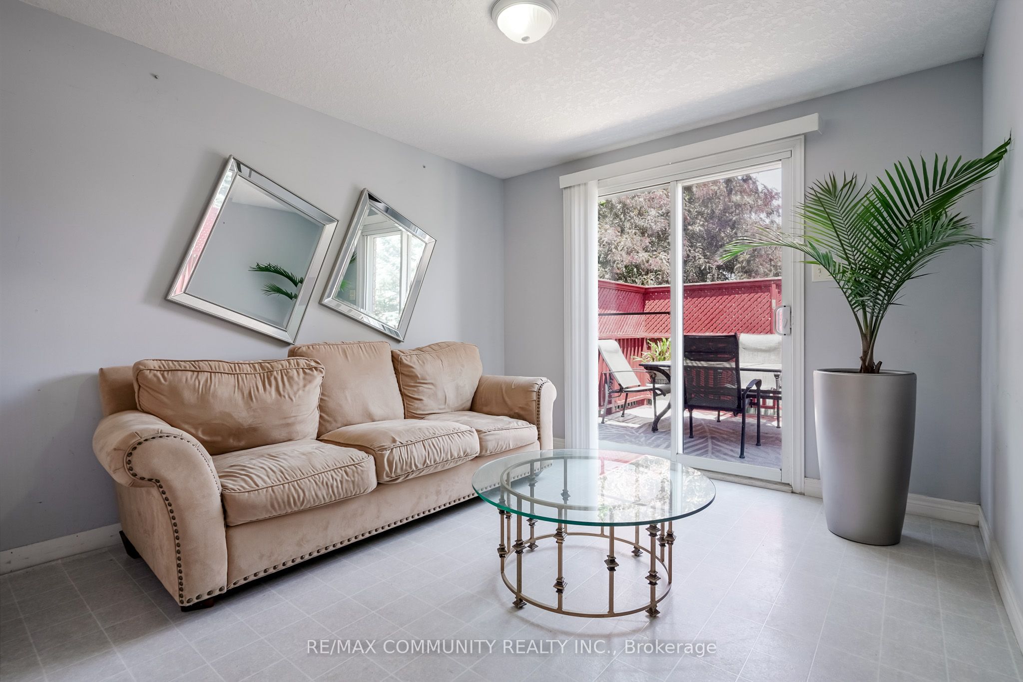 650 Spinnaker Crescent Property Photo 13
