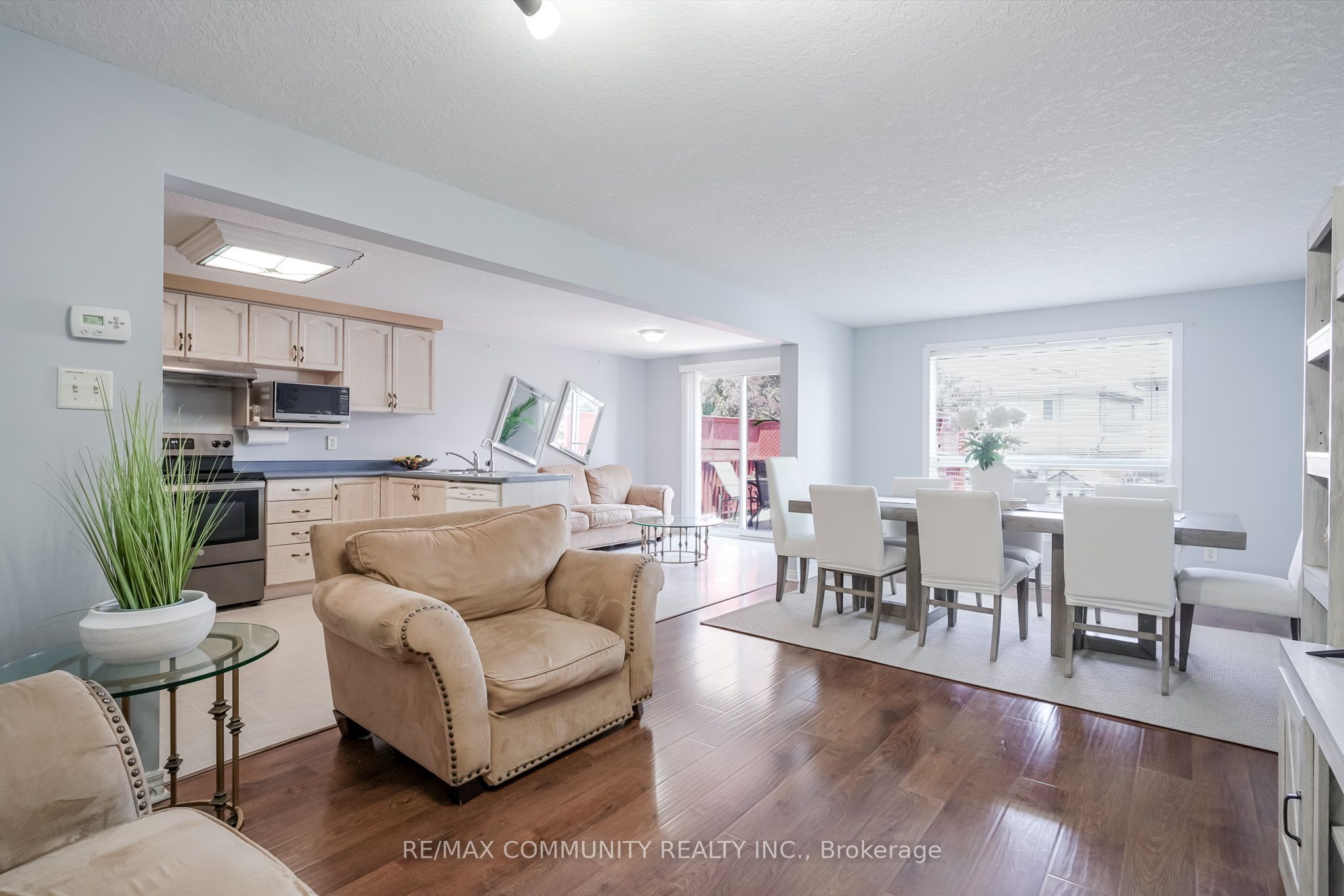 650 Spinnaker Crescent Property Photo 16