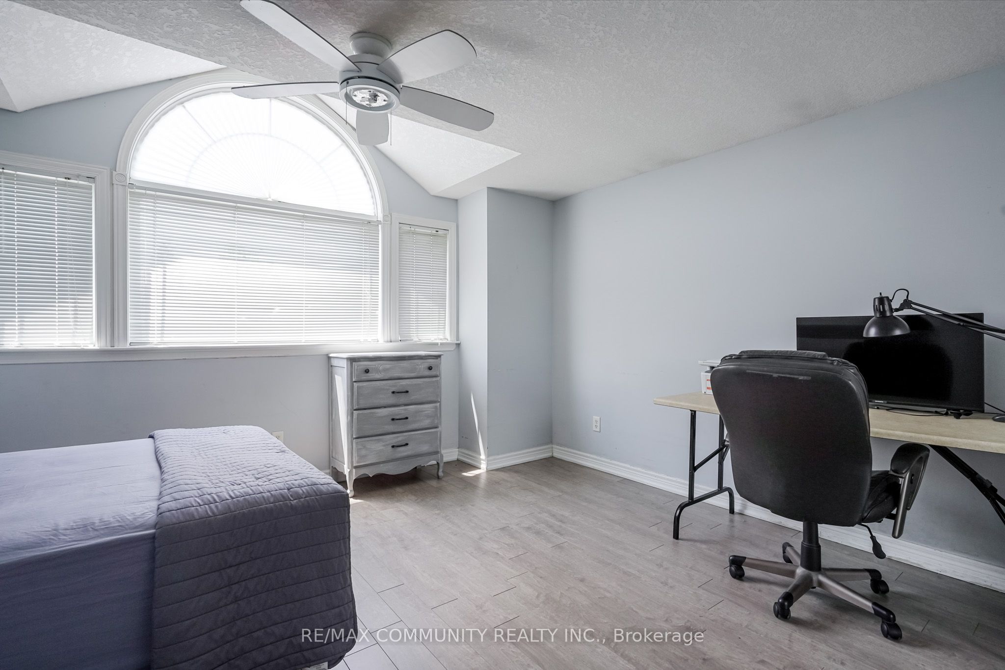 650 Spinnaker Crescent Property Photo 21