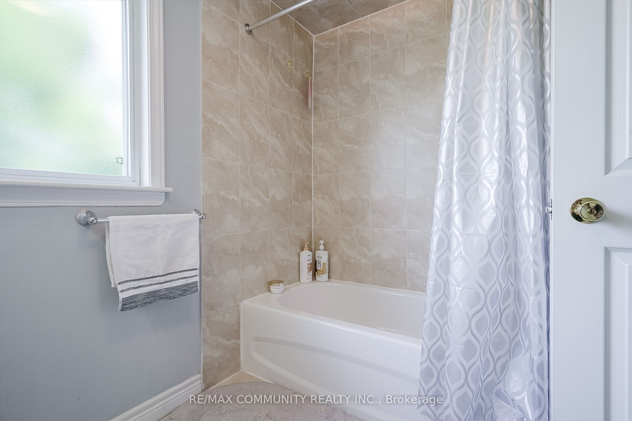 650 Spinnaker Crescent Property Photo 29