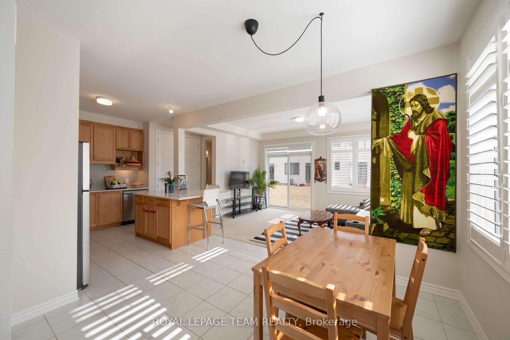 741 Derreen Avenue Property Photo 11