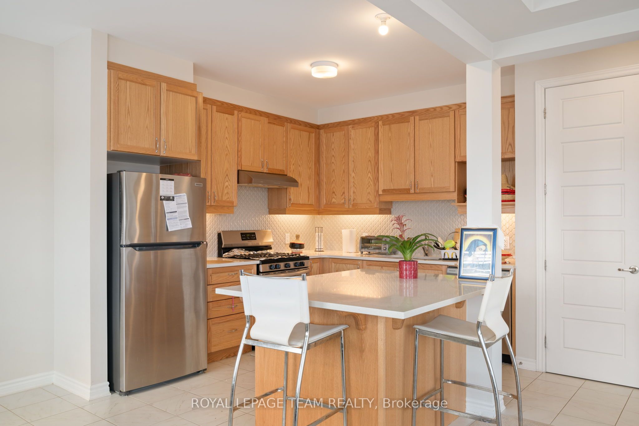 741 Derreen Avenue Property Photo 16