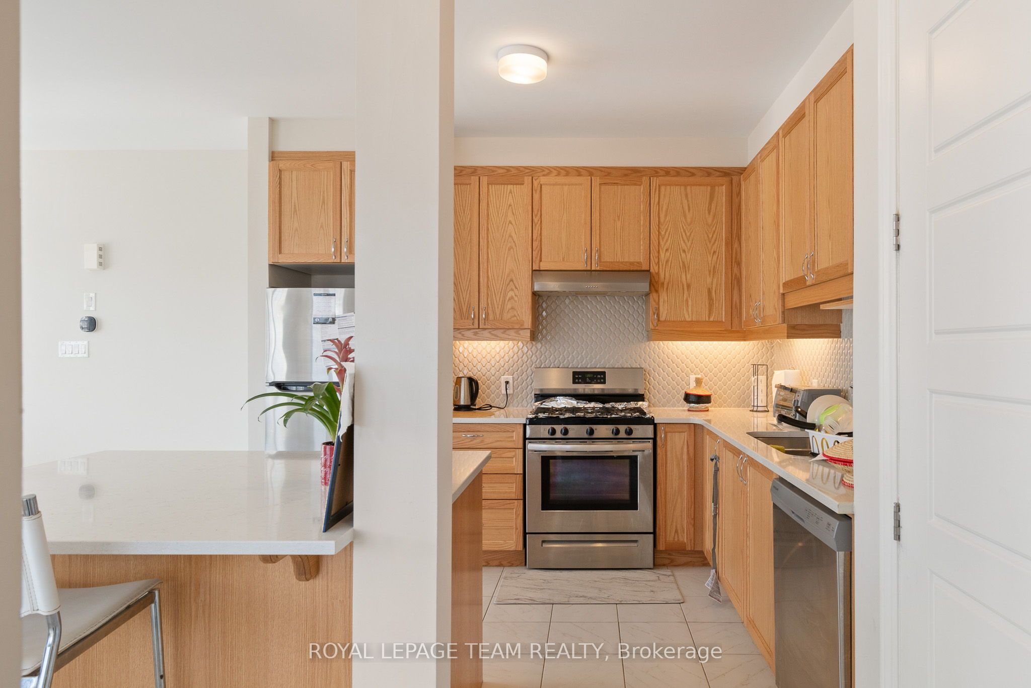 741 Derreen Avenue Property Photo 17