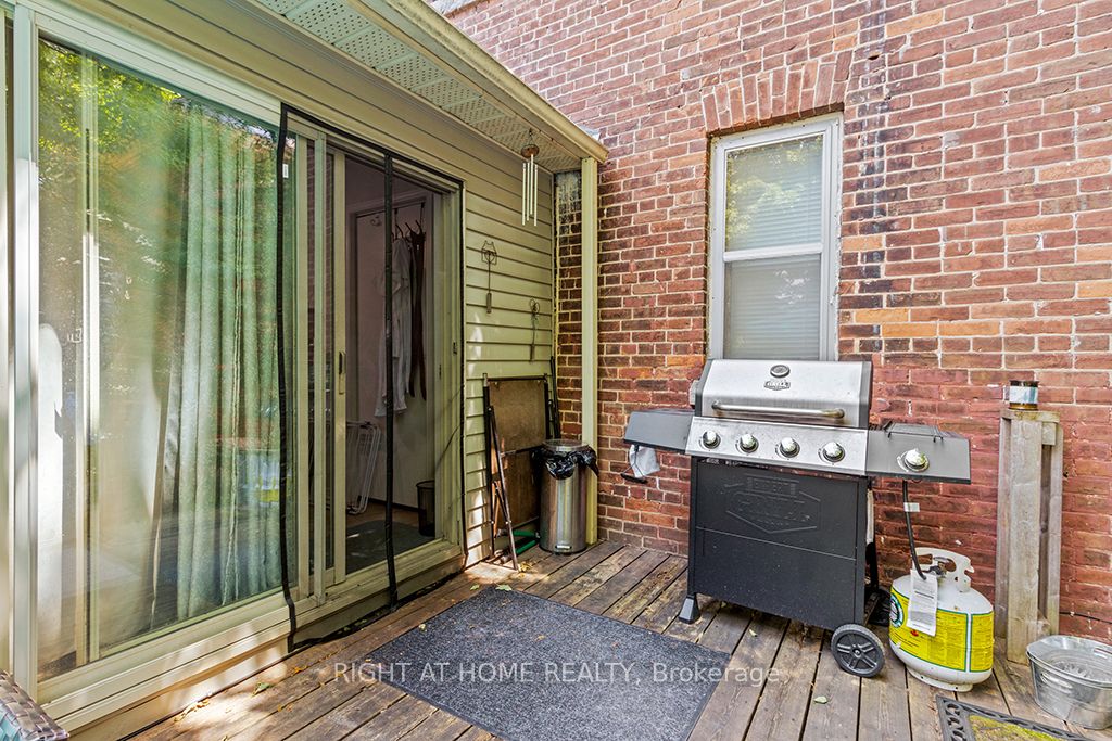 #1 - 774 4th Avenue Property Photo 19