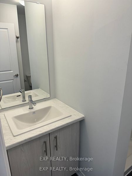 #33 - 5672 Dorchester Road Property Photo 16