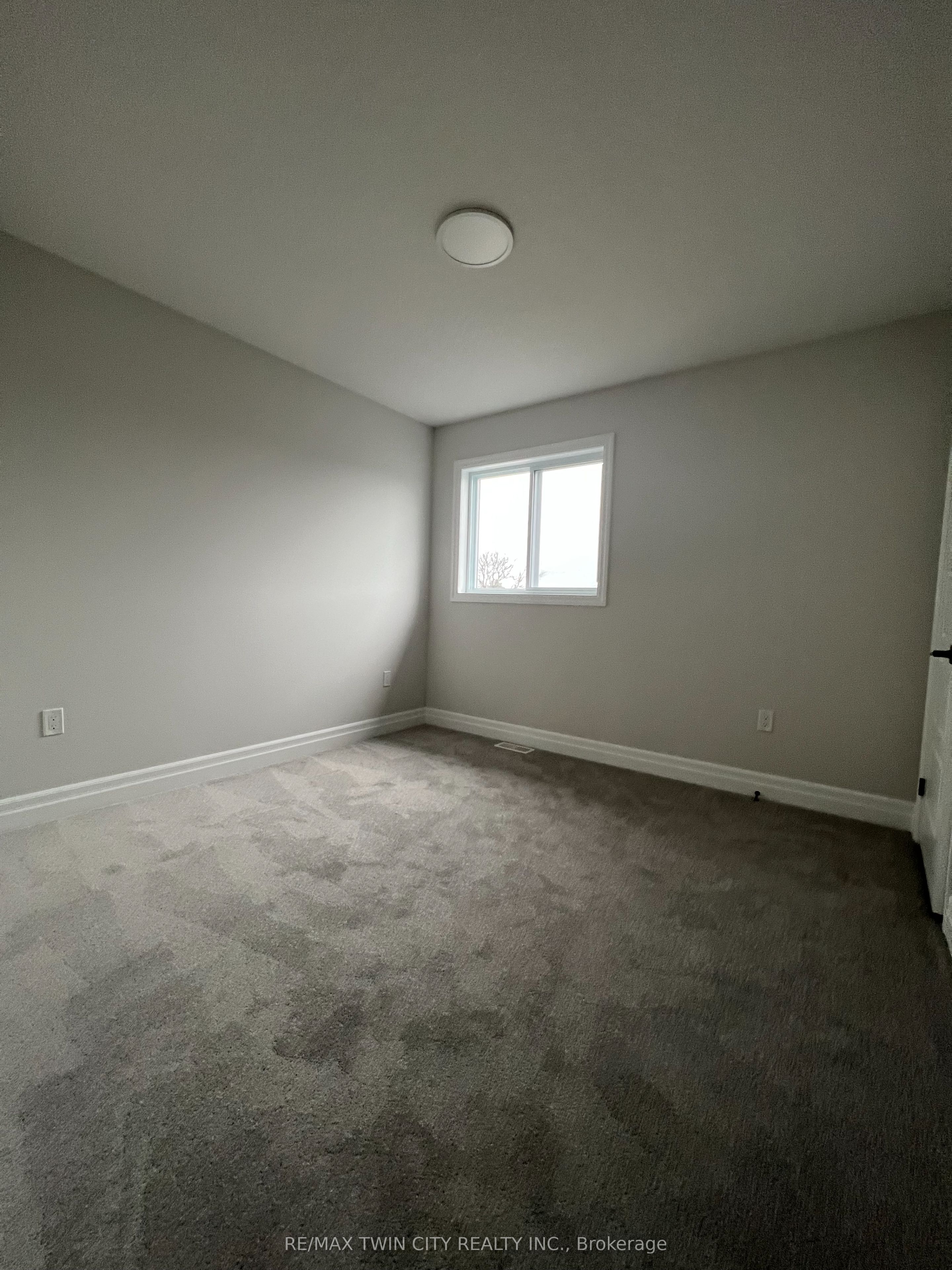141 Marconi Ct Property Photo 6