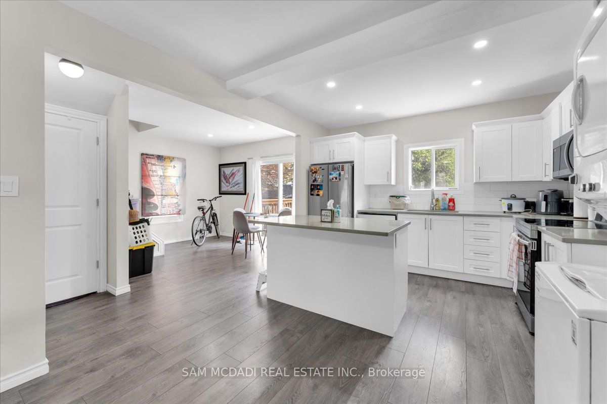 4088 Broughton Ave Property Photo 7
