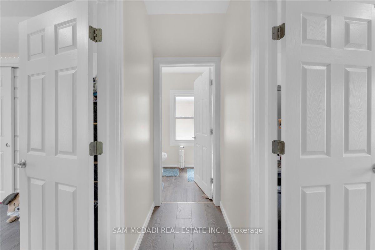 4088 Broughton Ave Property Photo 16