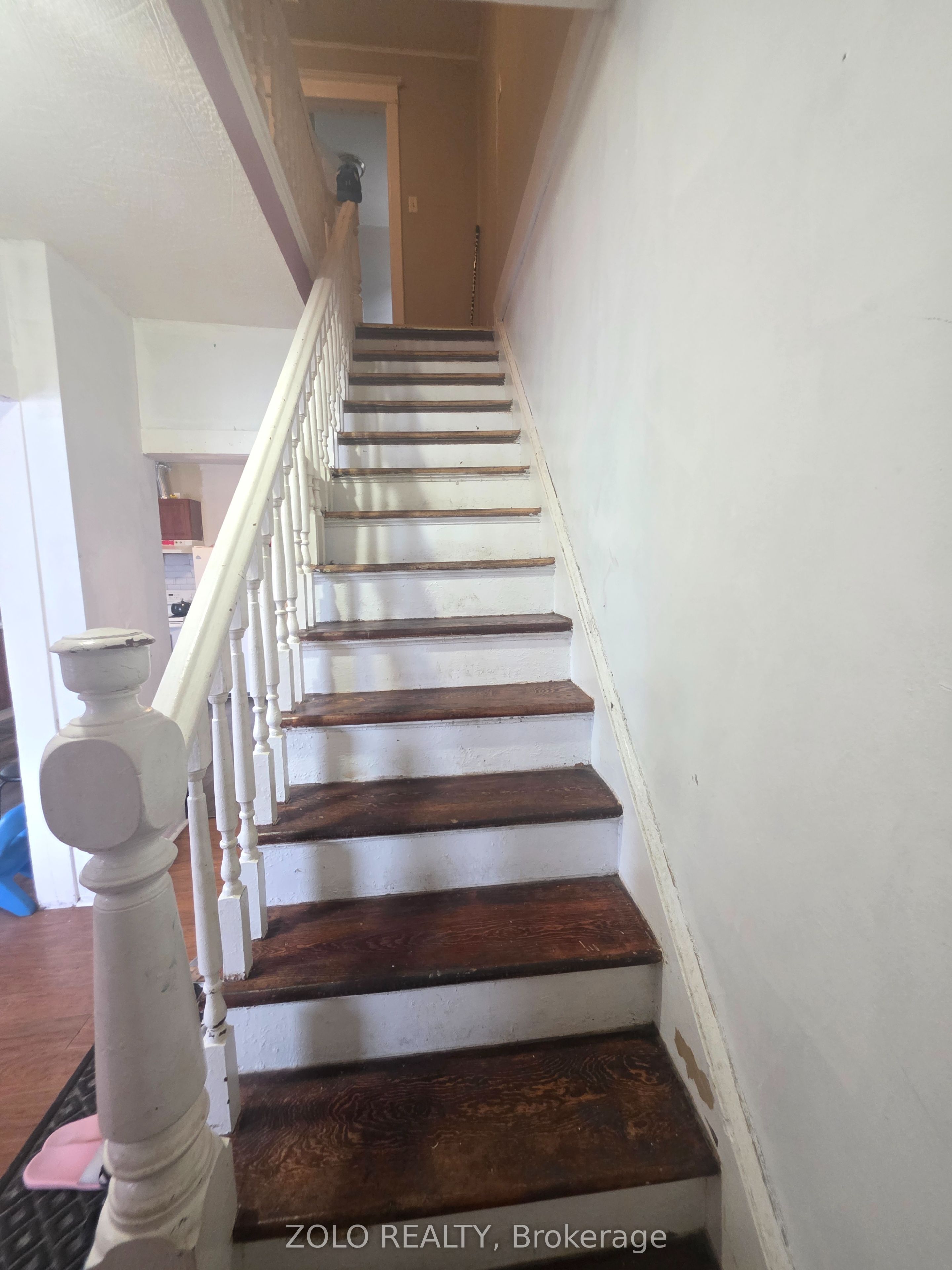 312 Prince Arthur Street Property Photo 11