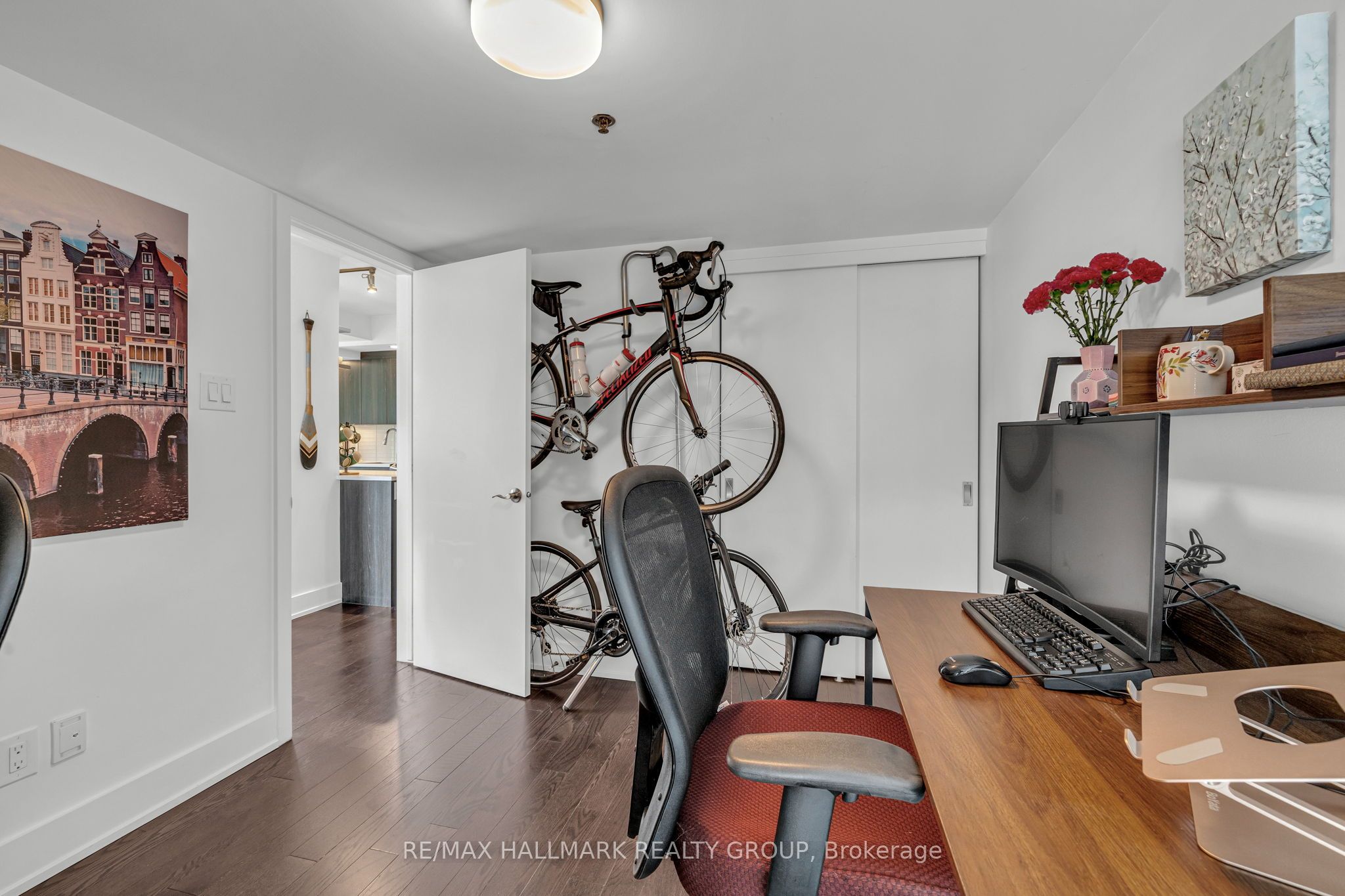 #110 - 108 Richmond Road Property Photo 27