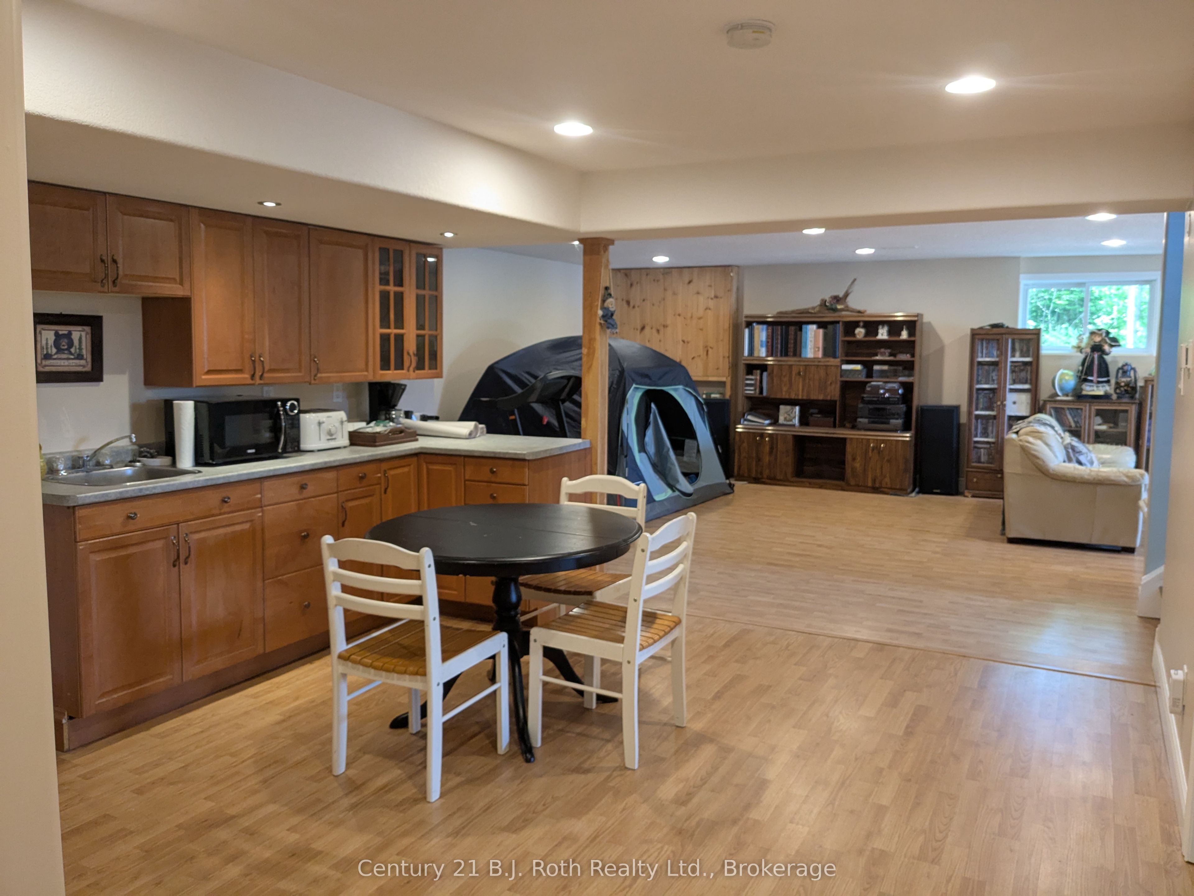 77 Holden Road Property Photo 30